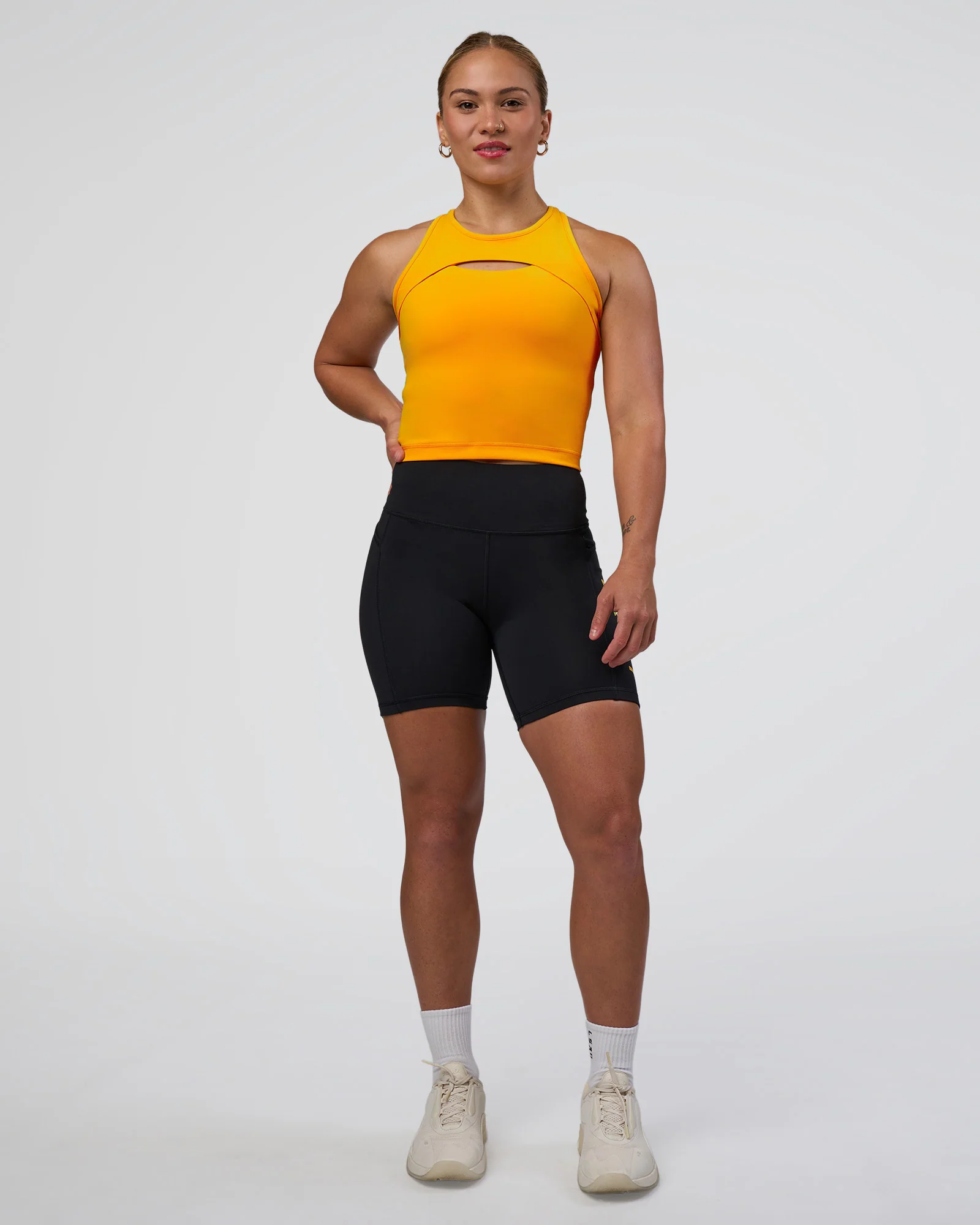 8186-be-bold-performance-tank-zinnia-5.webp Be Bold Performance Tank - Zinnia