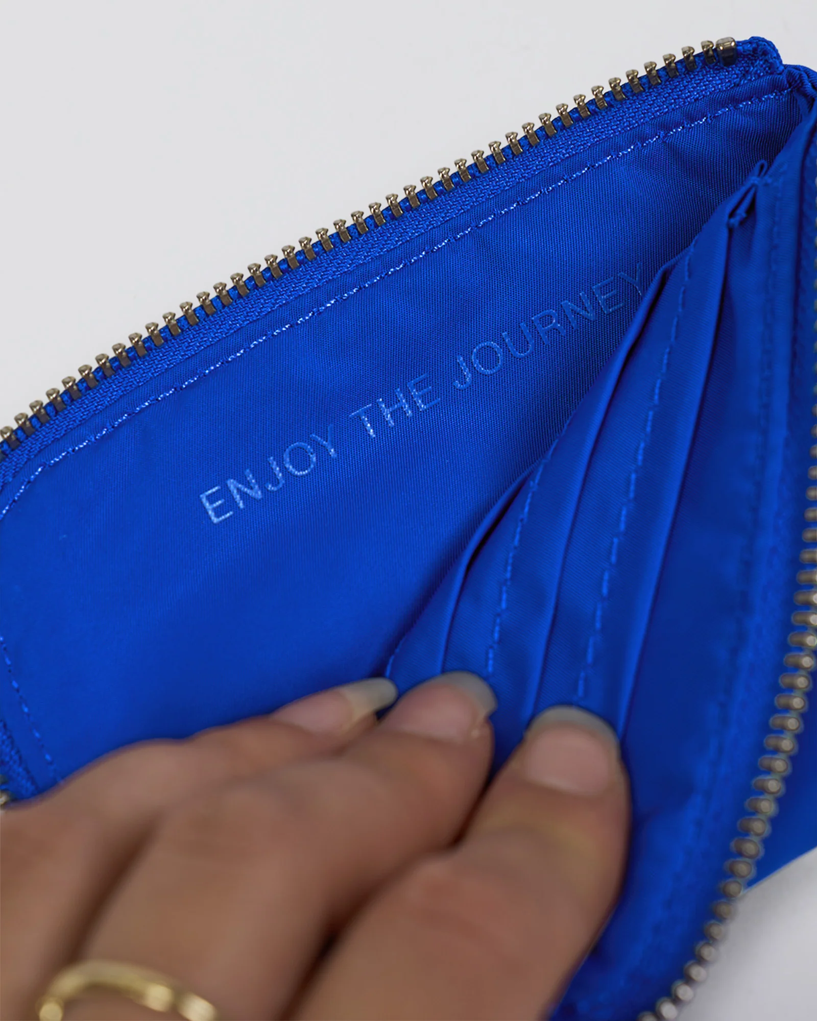 8300-go-to-wristlet-pouch-electric-indigo-2.webp Go-To Wristlet Pouch - Electric Indigo