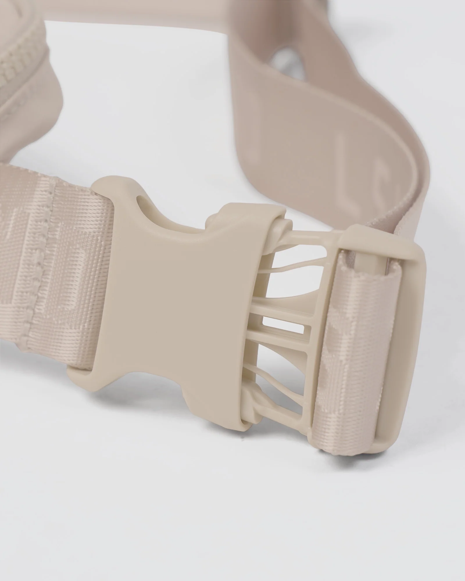 8327-go-to-belt-bag-shale-beige-5.webp Go To Belt Bag - Shale Beige