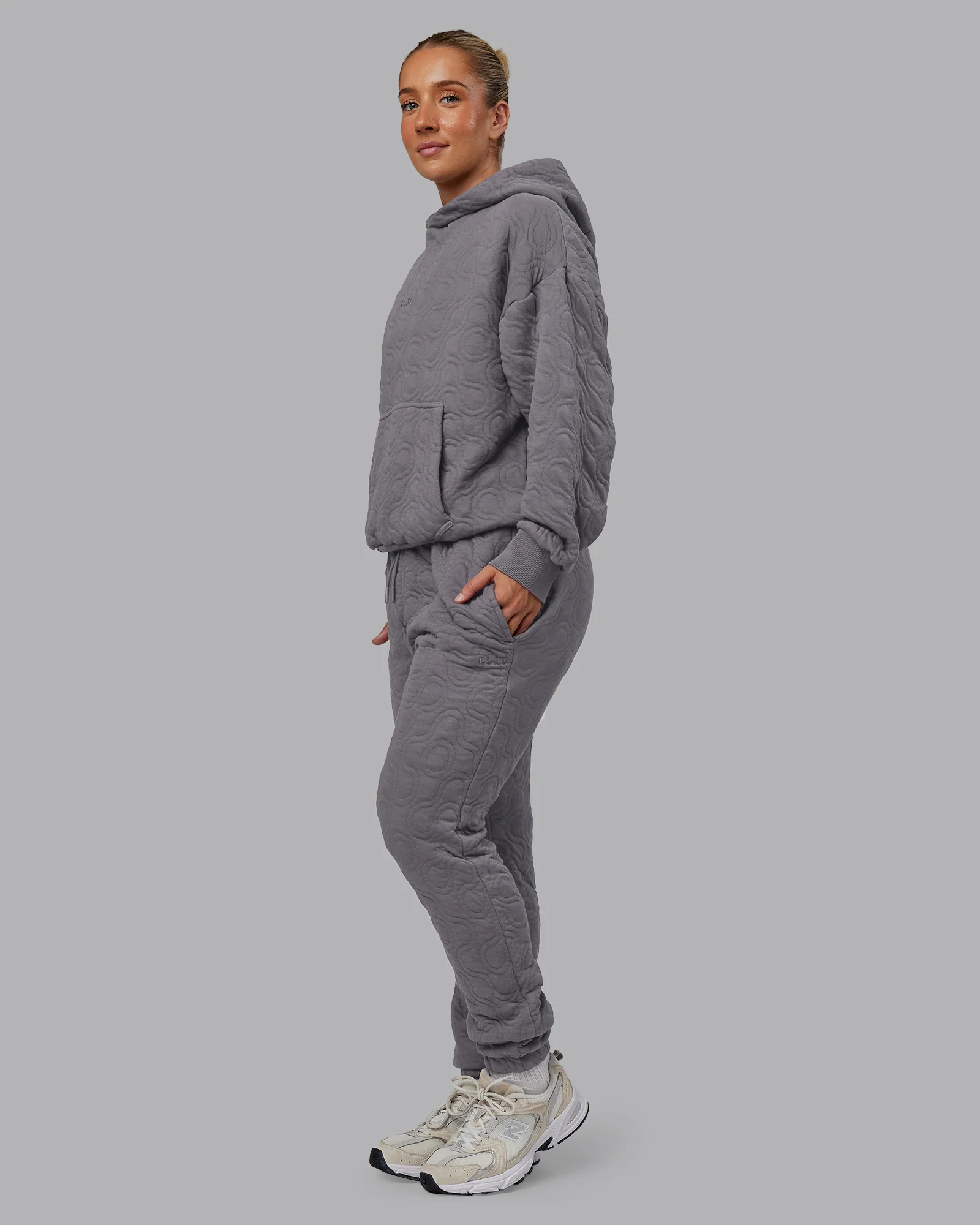 8404-mvp-quilted-track-pant-storm-front-geometric-14.webp MVP Quilted Track Pant - Storm Front-Geometric