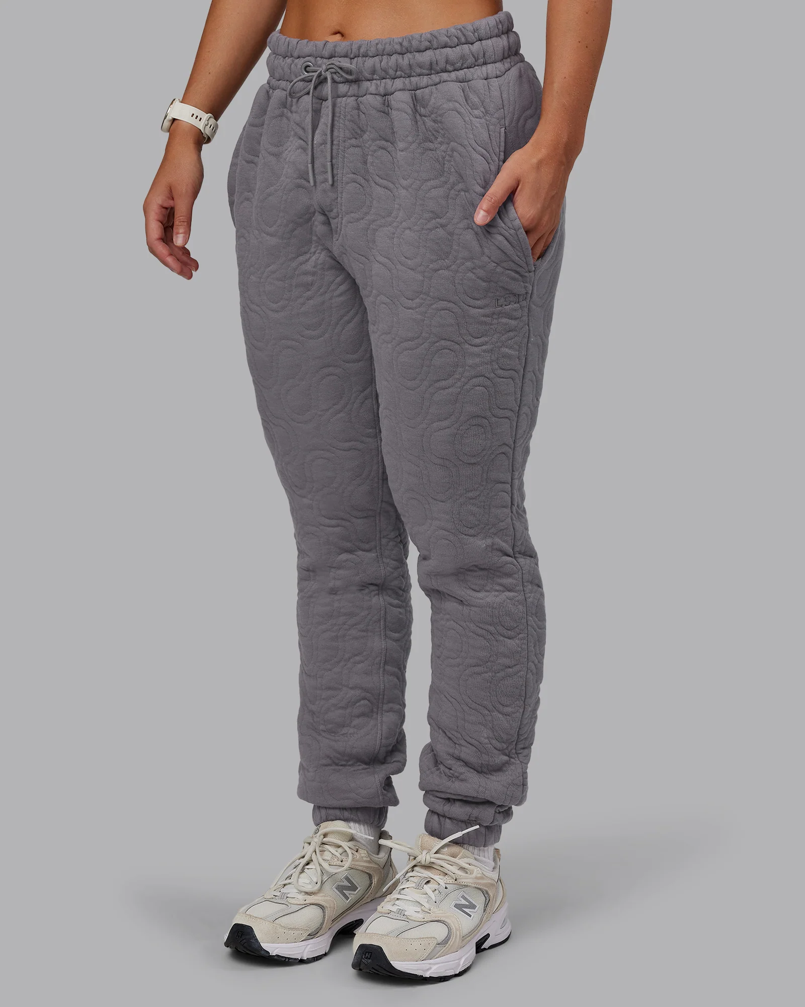 8404-mvp-quilted-track-pant-storm-front-geometric-17.webp MVP Quilted Track Pant - Storm Front-Geometric