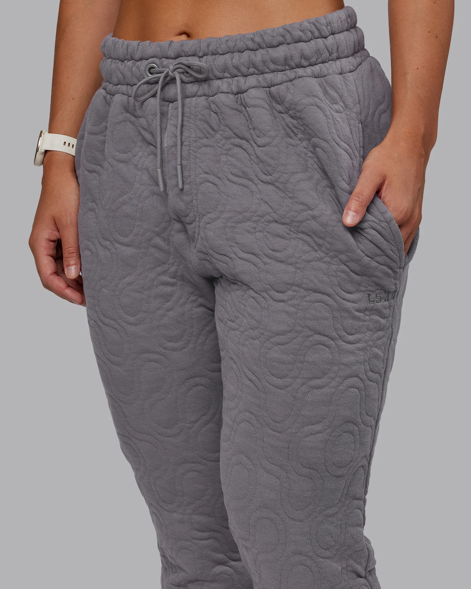 8404-mvp-quilted-track-pant-storm-front-geometric-8.webp MVP Quilted Track Pant - Storm Front-Geometric
