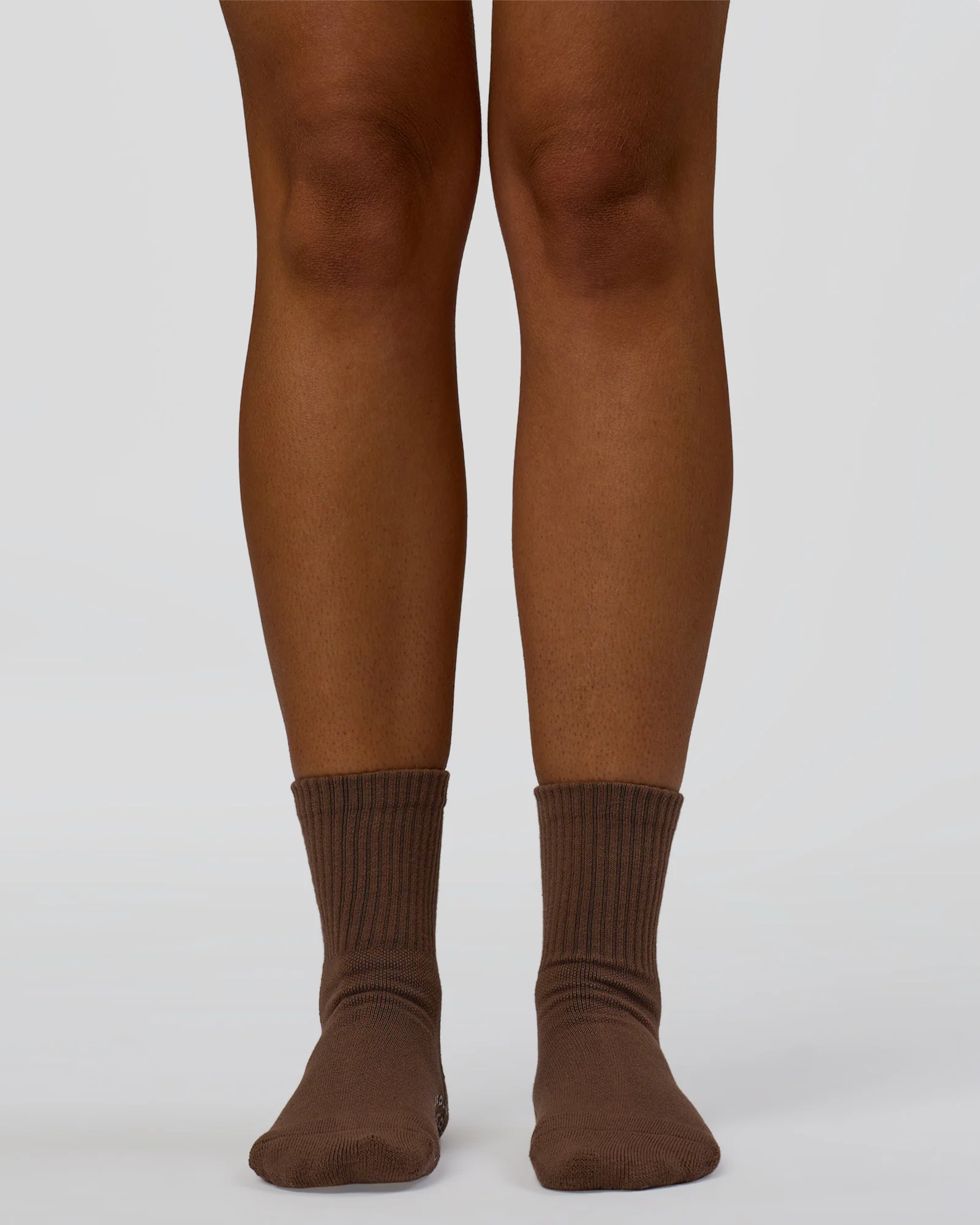 842-signal-pilates-crew-grip-socks-2.0-hot-chocolate-1.webp Signal Pilates Crew Grip Socks 2.0 - Hot Chocolate