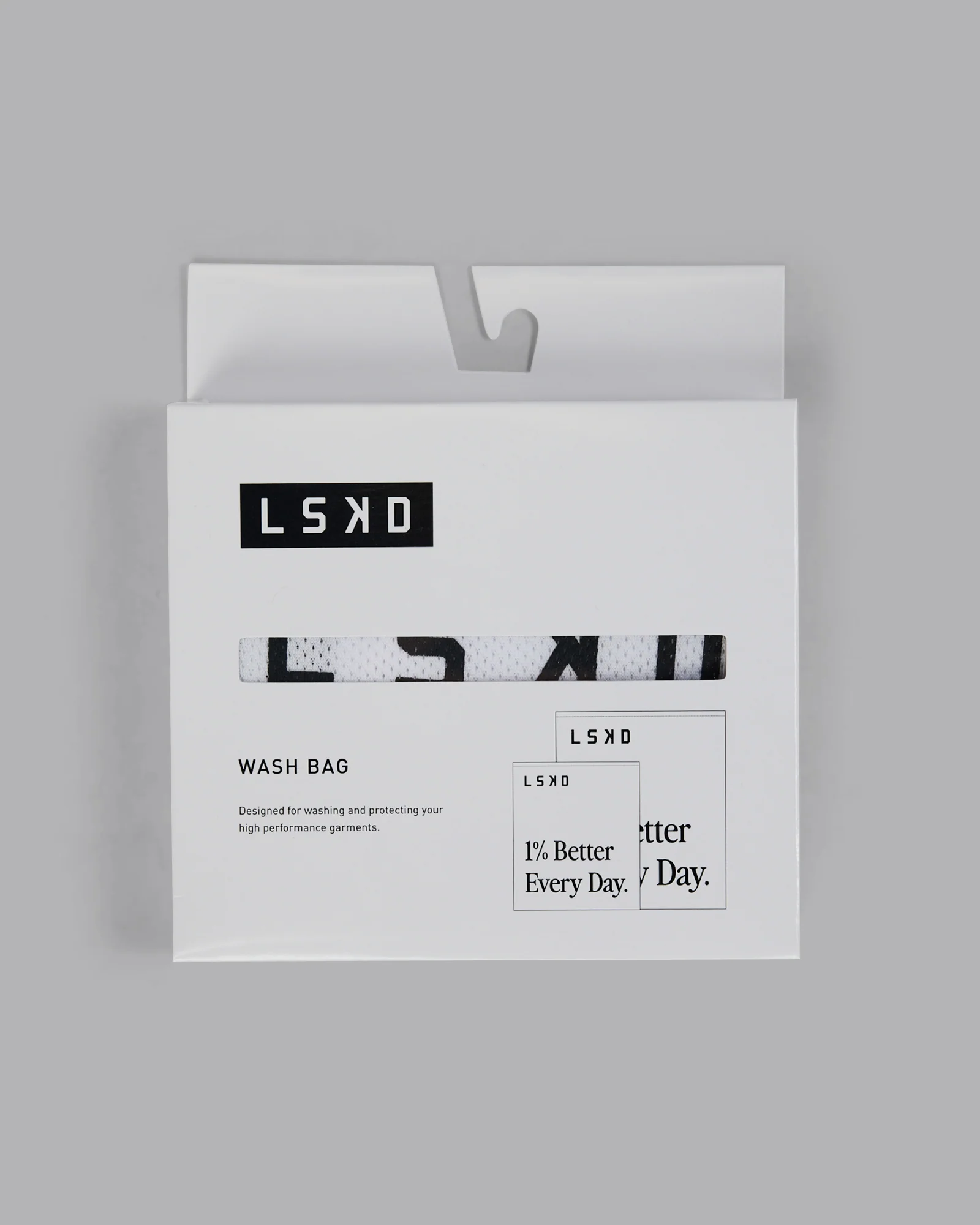 8520-1-better-wash-bag-set-white-black-6.webp 1% Better Wash Bag Set - White-Black