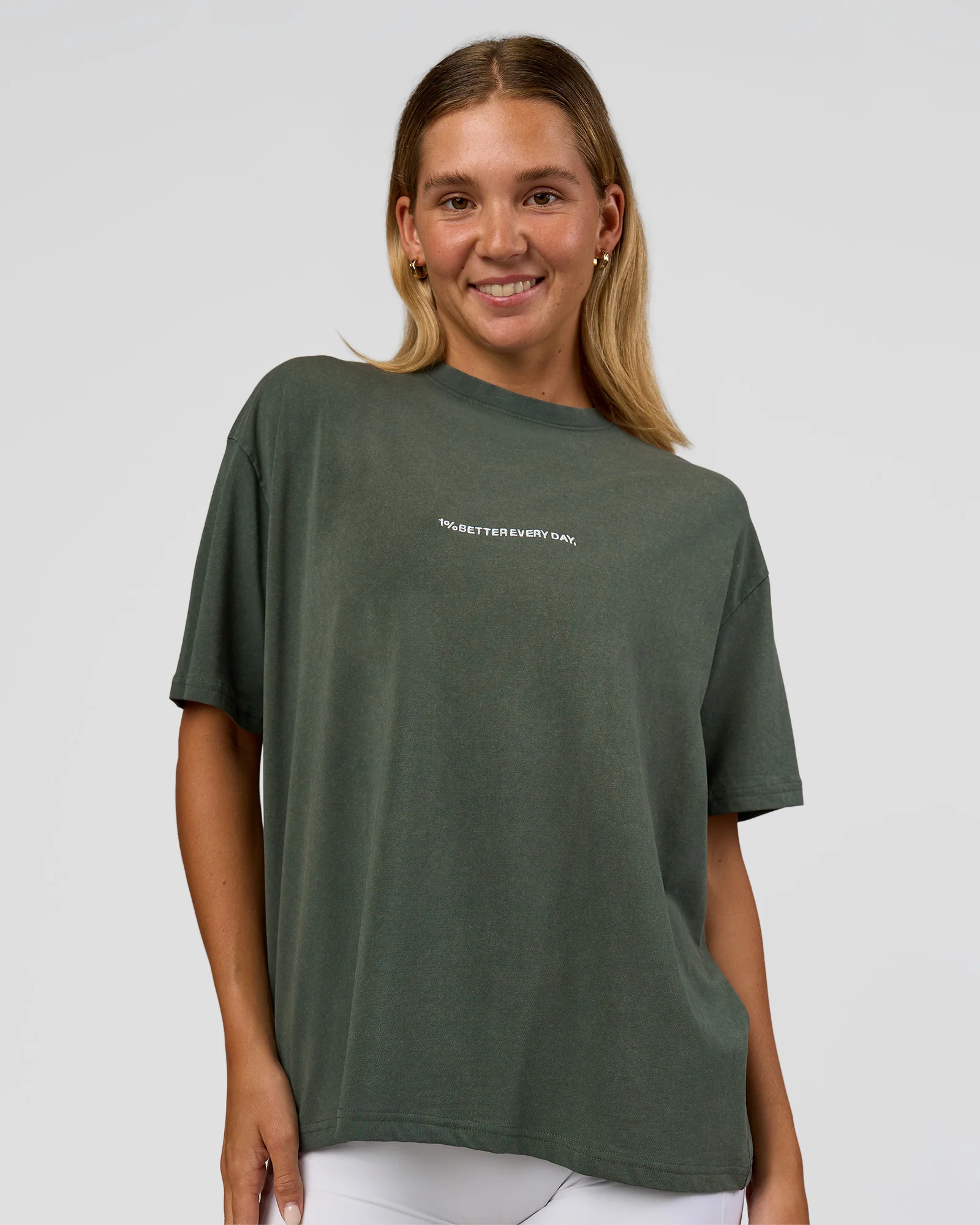 8594-go-to-1-better-every-day-flxcotton-oversized-tee-carbon-green-washed-white-1.webp Go-To 1% Better Every Day FLXCotton Oversized Tee - Carbon Green Washed-White