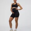 860-elixir-ultra-high-rise-maternity-6-short-pockets-black-1.webp Elixir Ultra High-Rise Maternity 6" Short Pockets - Black