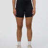 860-elixir-ultra-high-rise-maternity-6-short-pockets-black-8.webp Elixir Ultra High-Rise Maternity 6" Short Pockets - Black