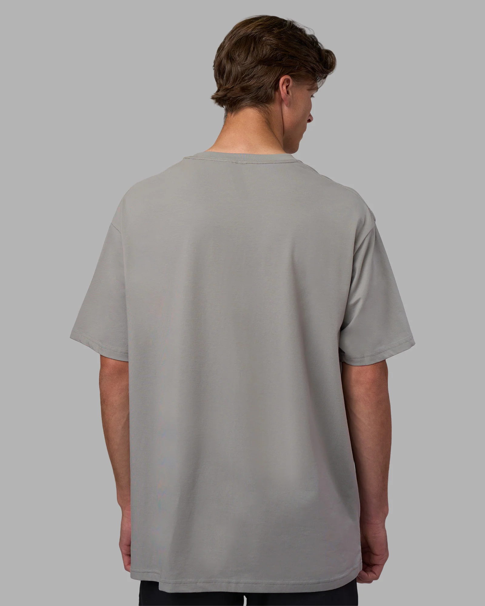 8758-base-flxcotton-tee-oversized-circular-grey-2.webp Base FLXCotton Tee Oversized - Circular Grey