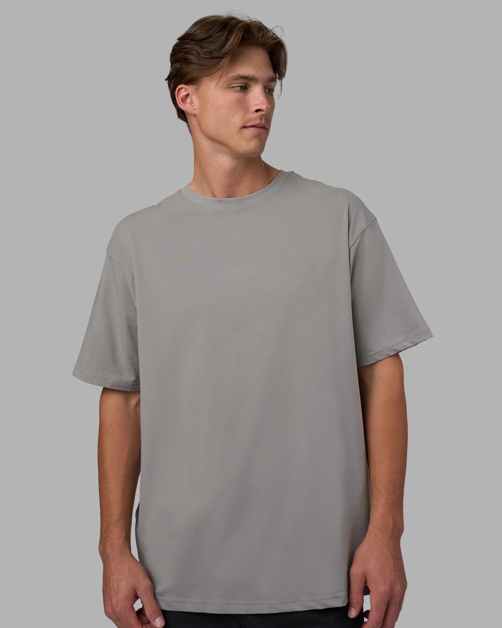 8758-base-flxcotton-tee-oversized-circular-grey-4.webp Base FLXCotton Tee Oversized - Circular Grey