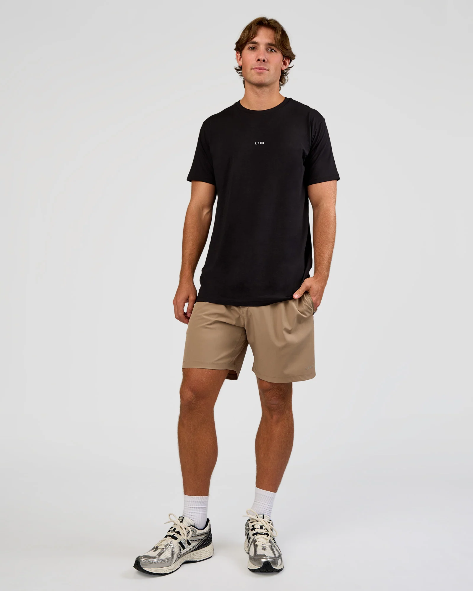 8799-base-heavyweight-flxcotton-tee-regular-fit-2cm-black-5.webp Base Heavyweight FLXCotton Tee Regular Fit +2cm - Black