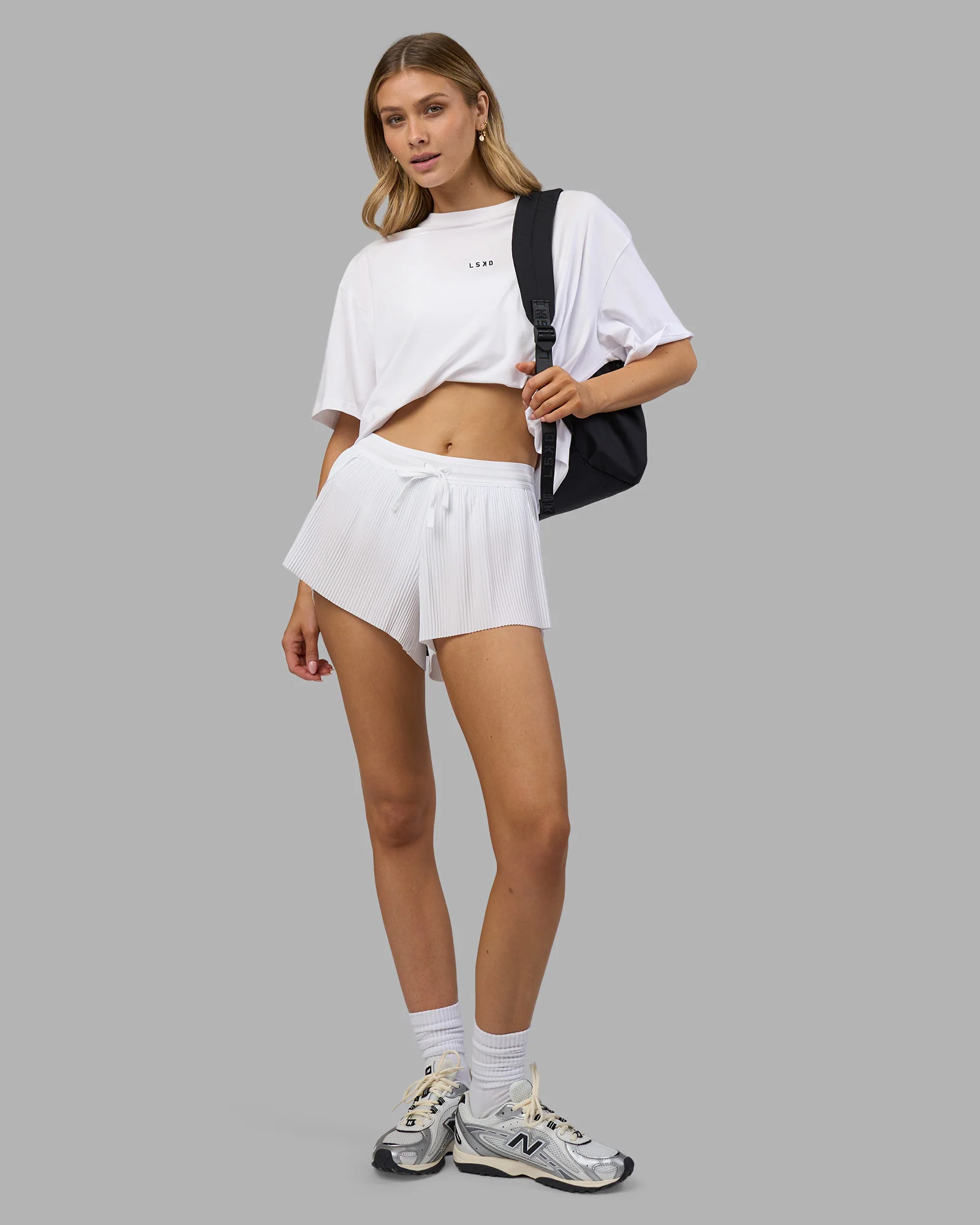 8831-go-to-flxcotton-oversized-tee-white-black-2.webp Go-To FLXCotton Oversized Tee - White-Black