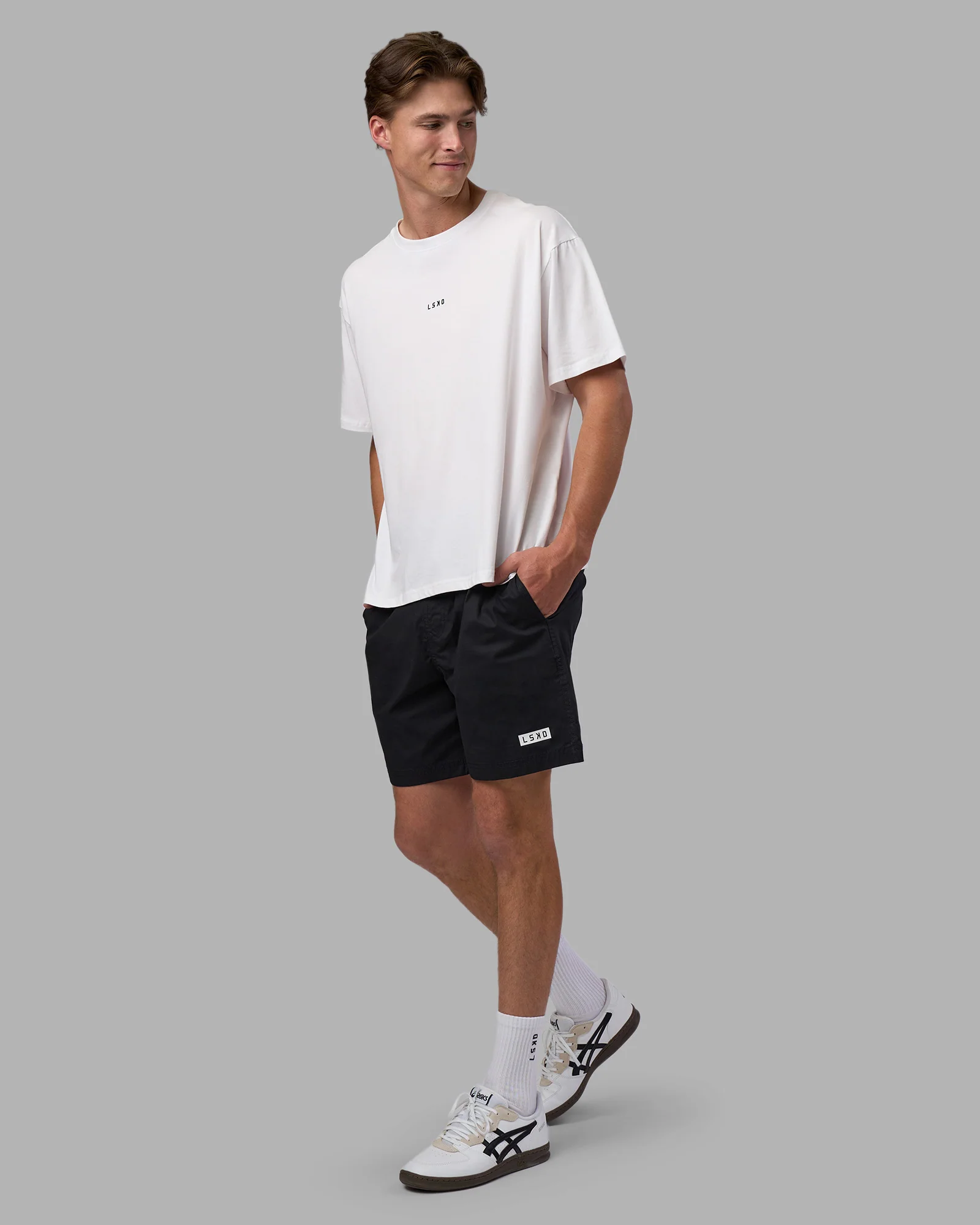8831-go-to-flxcotton-oversized-tee-white-black-7.webp Go-To FLXCotton Oversized Tee - White-Black