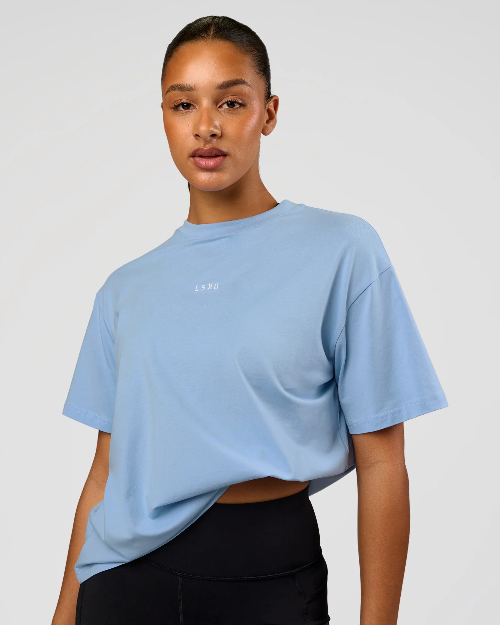 8858-go-to-flxcotton-oversized-tee-open-air-white-1.webp Go-To FLXCotton Oversized Tee - Open Air-White