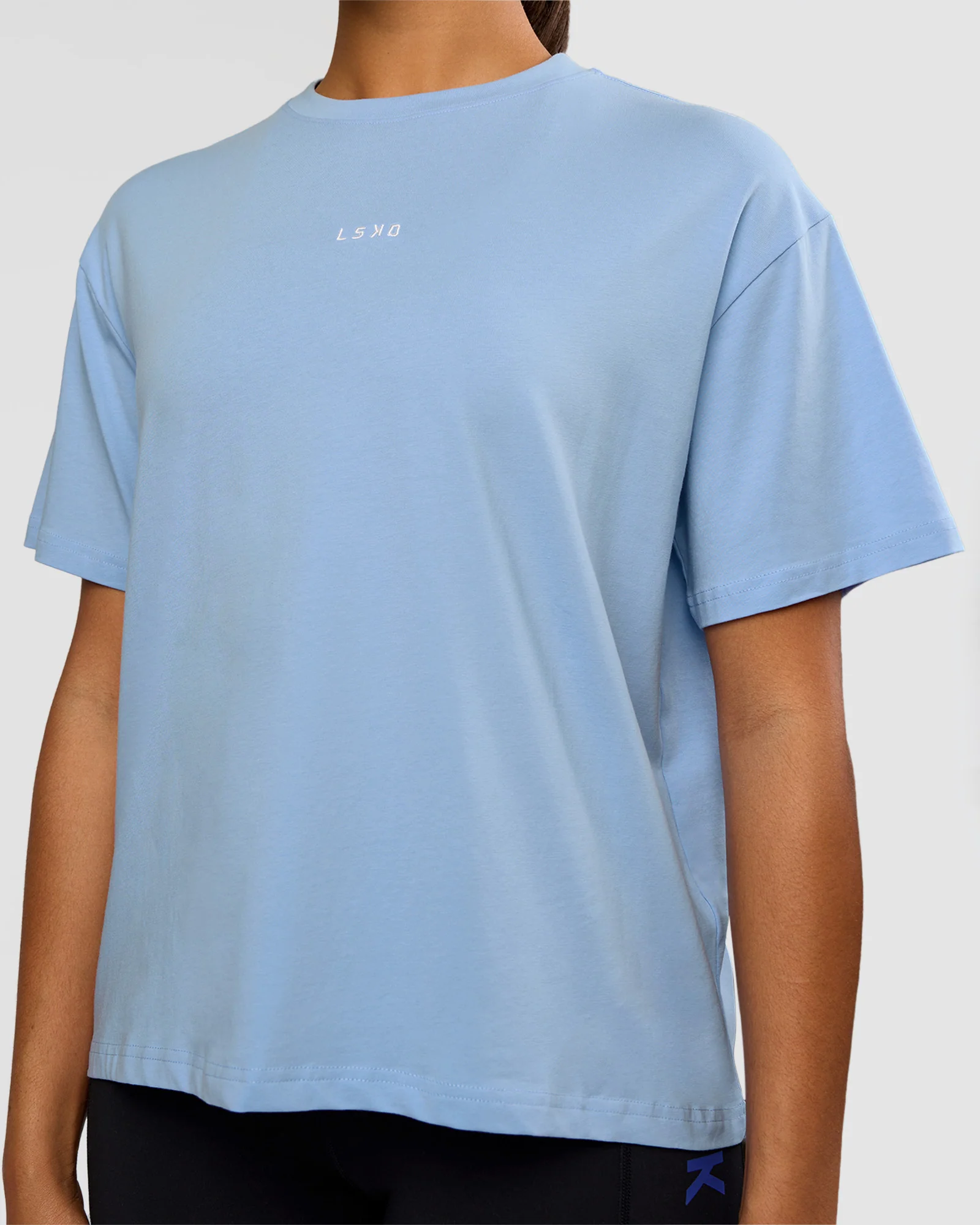 8858-go-to-flxcotton-oversized-tee-open-air-white-5.webp Go-To FLXCotton Oversized Tee - Open Air-White