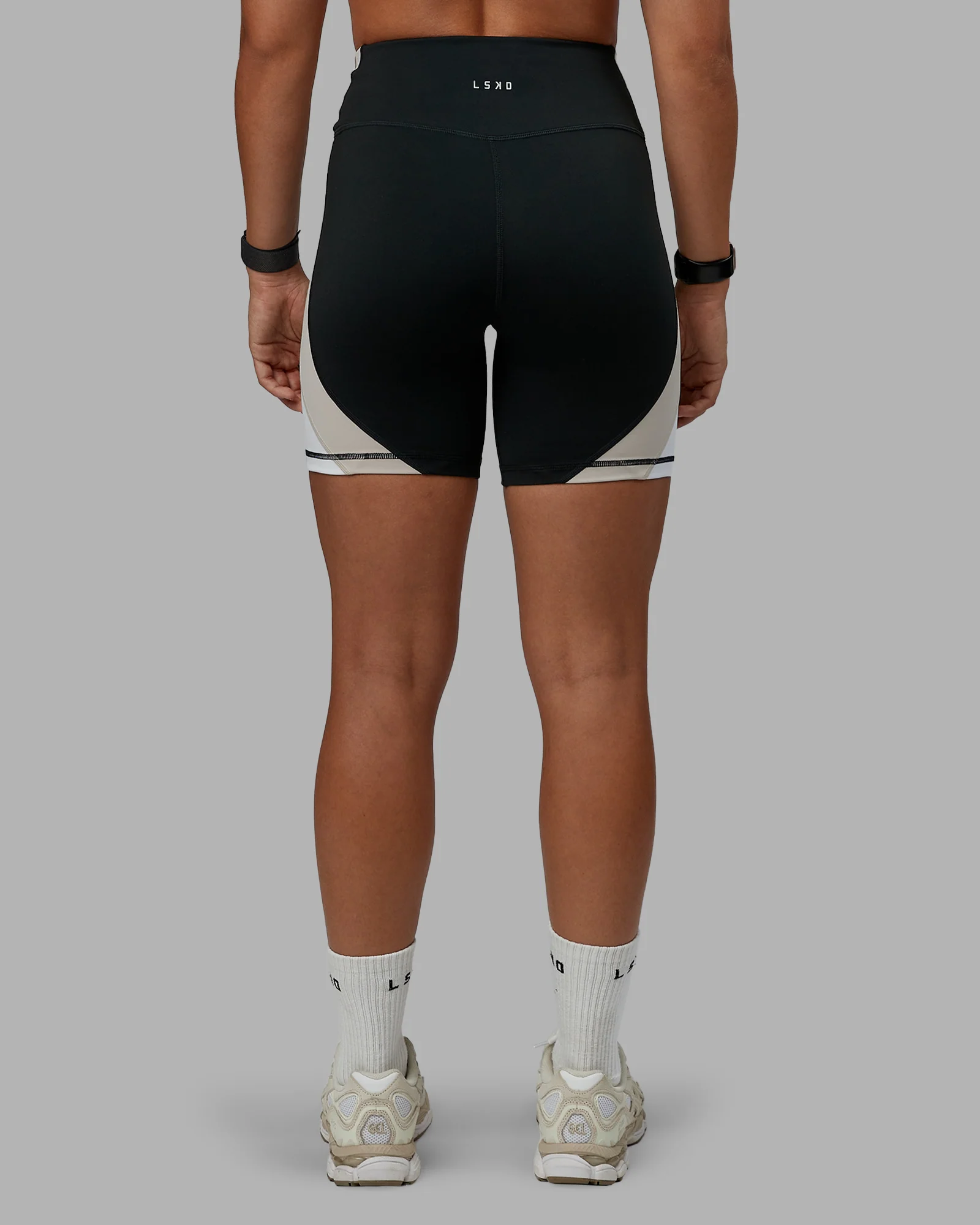 Revitalise Ultra High-Rise 6" Short - Black-Multi