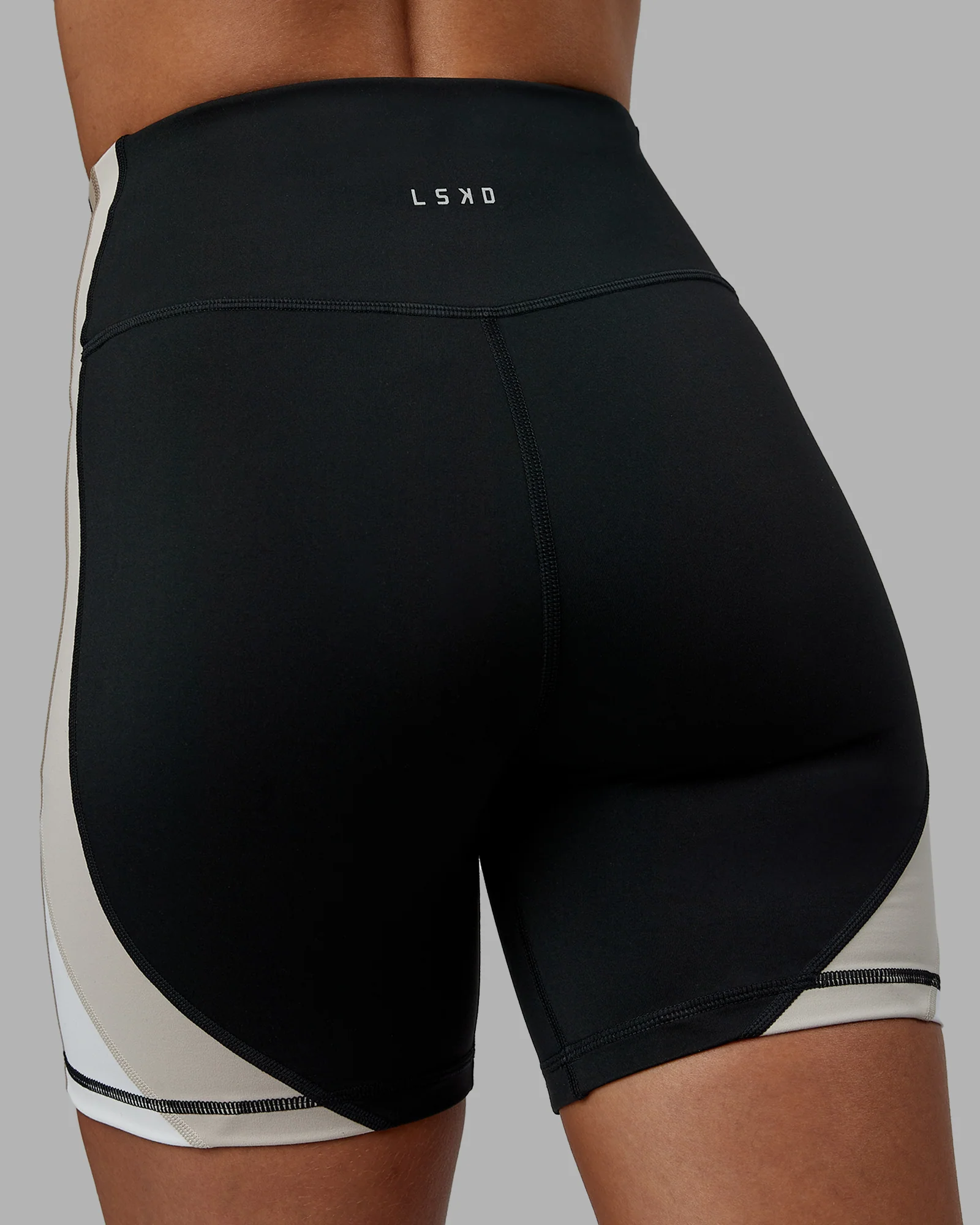 Revitalise Ultra High-Rise 6" Short - Black-Multi