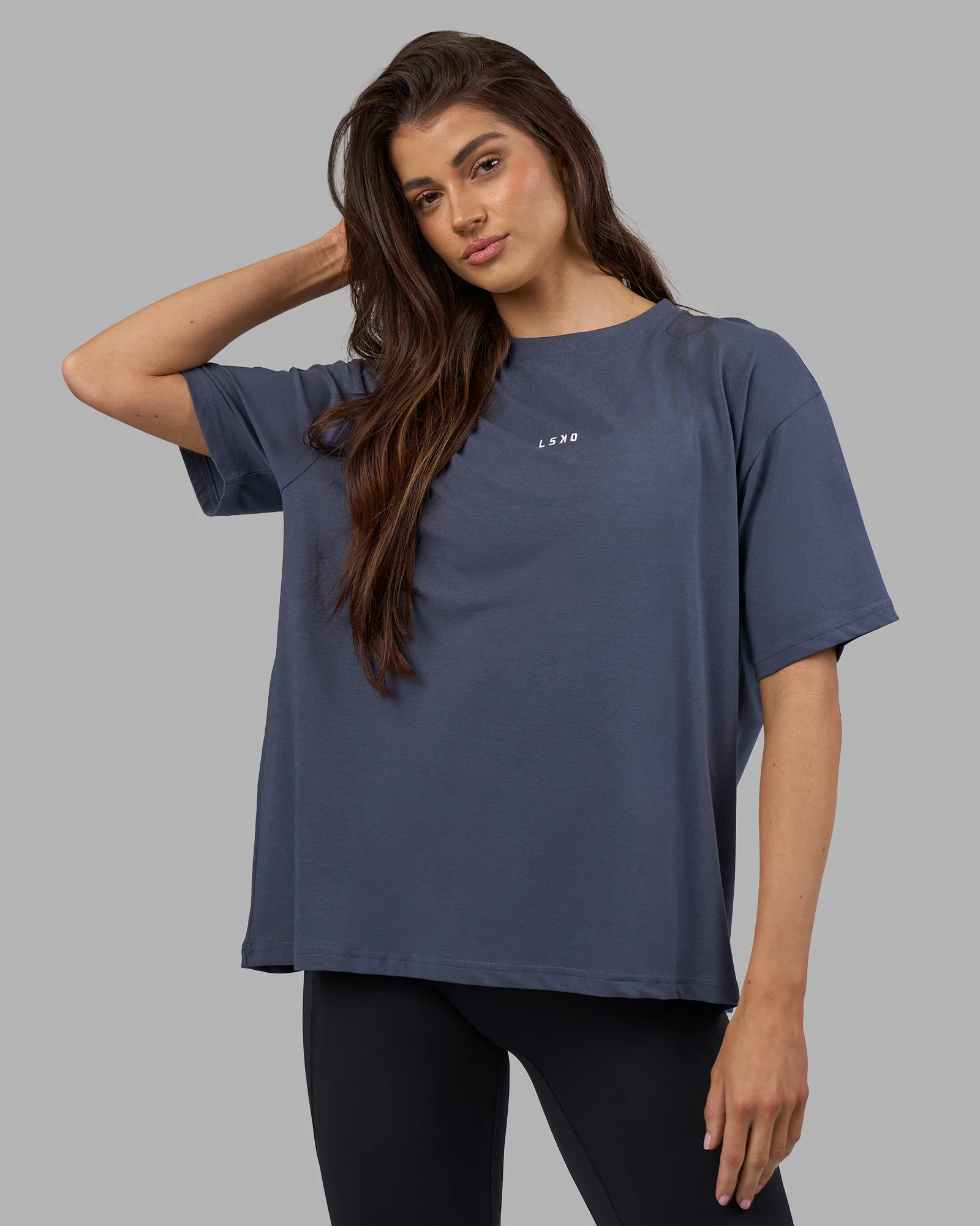 8894-go-to-flxcotton-oversized-tee-night-shadow-white-1.webp Go-To FLXCotton Oversized Tee - Night Shadow-White