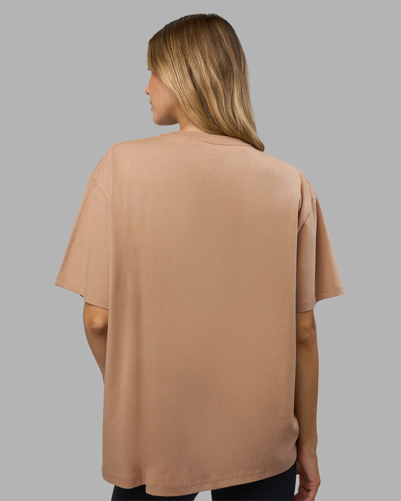 8921-go-to-flxcotton-oversized-tee-warm-smoke-white-5.webp Go-To FLXCotton Oversized Tee - Warm Smoke-White