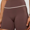 Pinnacle High-Rise 6" Short - Cocoa Powder-Off White
