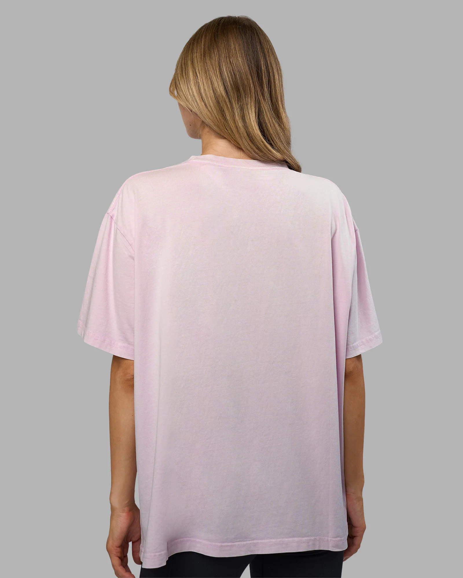 8993-go-to-flxcotton-oversized-tee-fair-orchid-washed-3.webp Go-To FLXCotton Oversized Tee - Fair Orchid Washed
