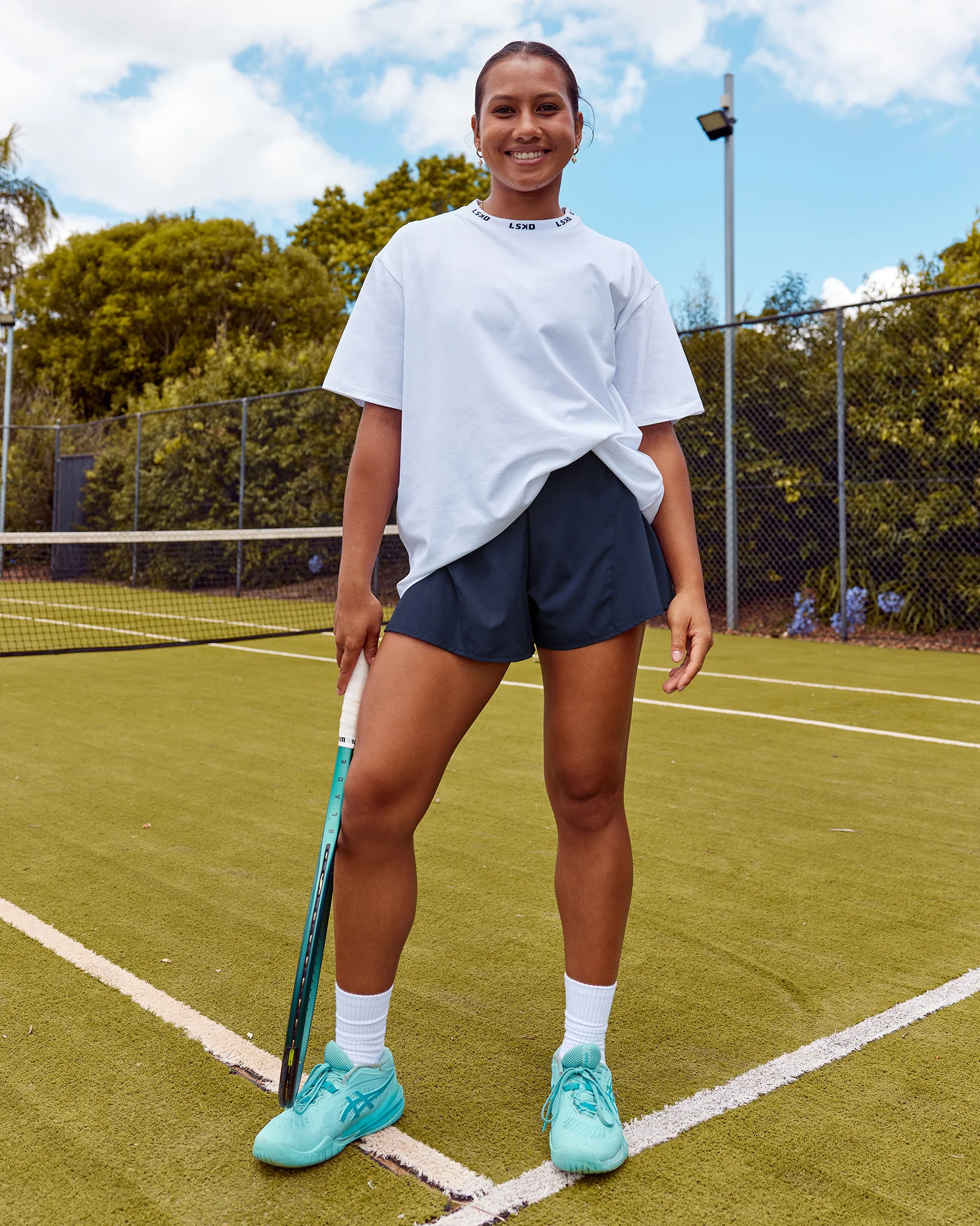 9038-go-to-flxcotton-oversized-deviation-tee-white-future-navy-1.webp Go-To FLXCotton Oversized Deviation Tee - White-Future Navy
