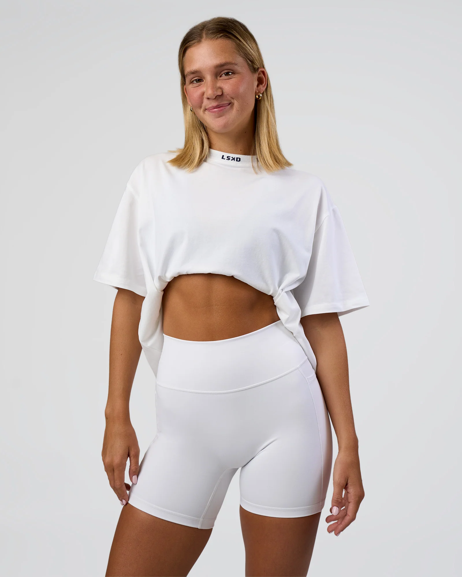 9038-go-to-flxcotton-oversized-deviation-tee-white-future-navy-5.webp Go-To FLXCotton Oversized Deviation Tee - White-Future Navy