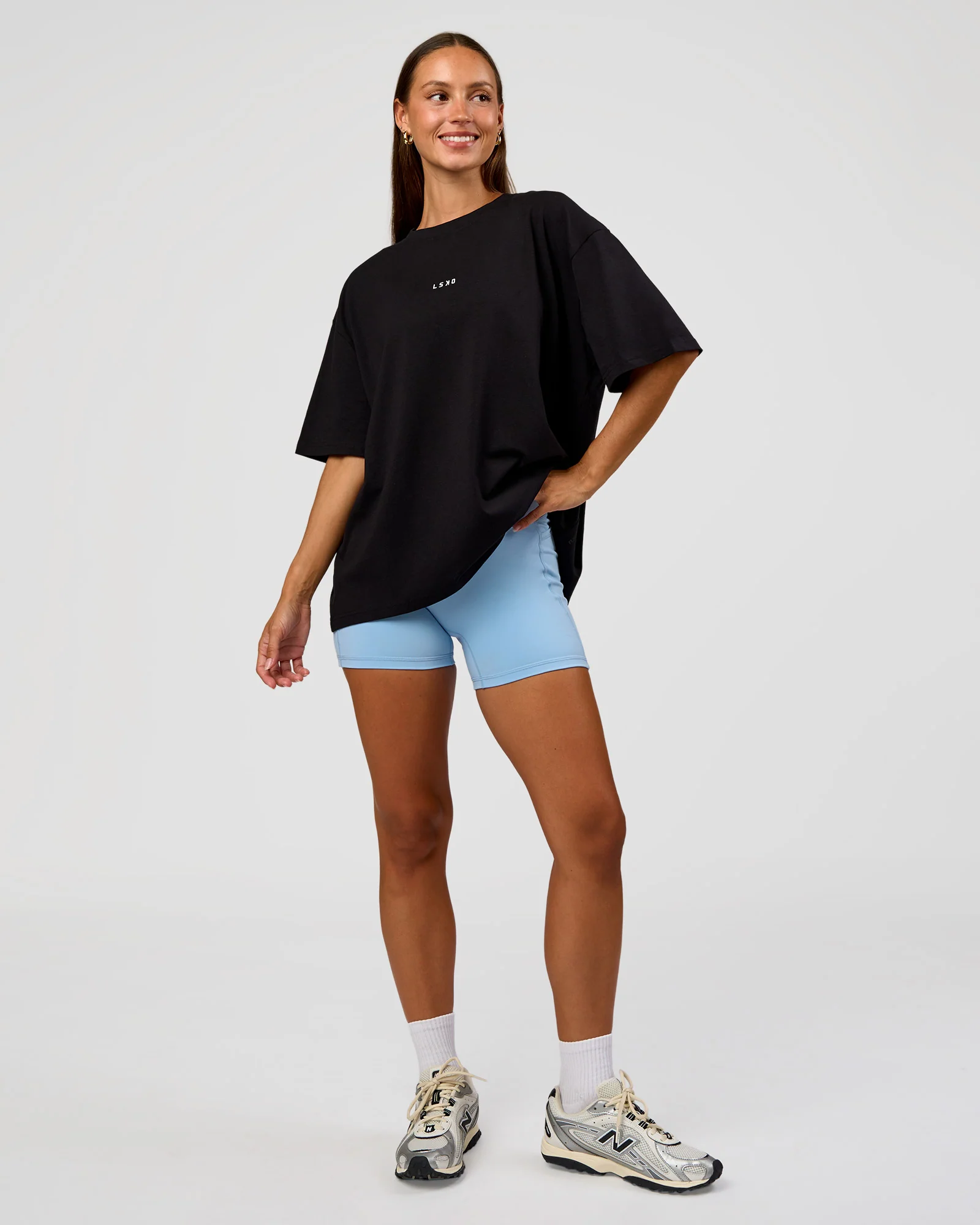 9101-go-to-break-through-flxcotton-oversized-tee-black-open-air-2.webp Go-To Break Through FLXCotton Oversized Tee - Black-Open Air