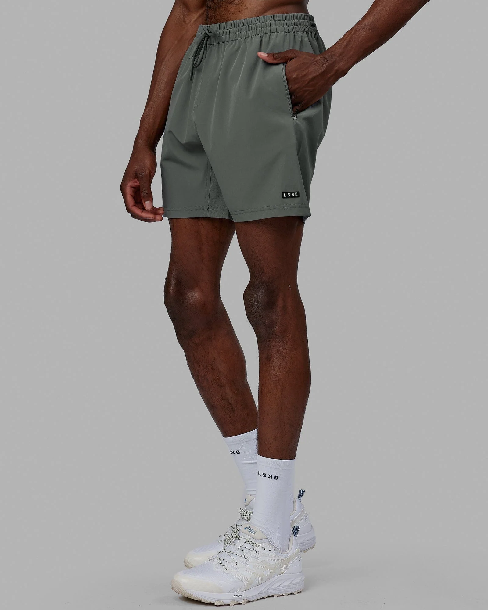 9216-rep-7-performance-short-graphite-6.webp Rep 7'' Performance Short - Graphite