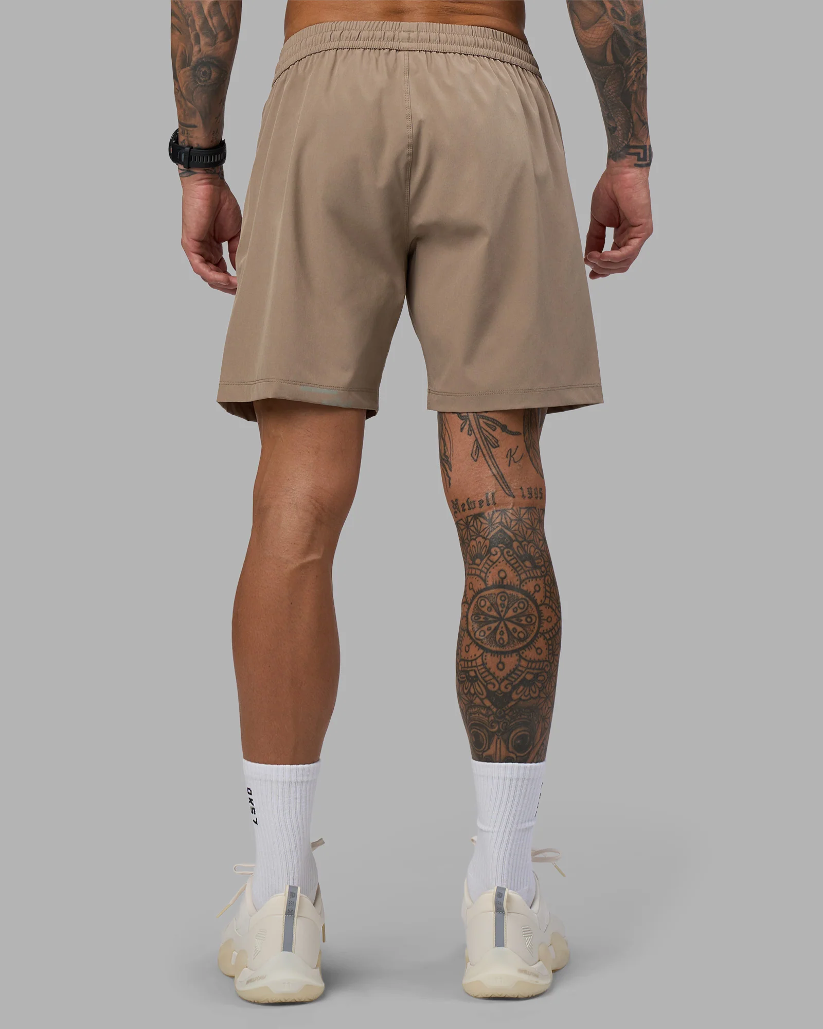 9224-rep-7-performance-short-greige-4.webp Rep 7'' Performance Short - Greige