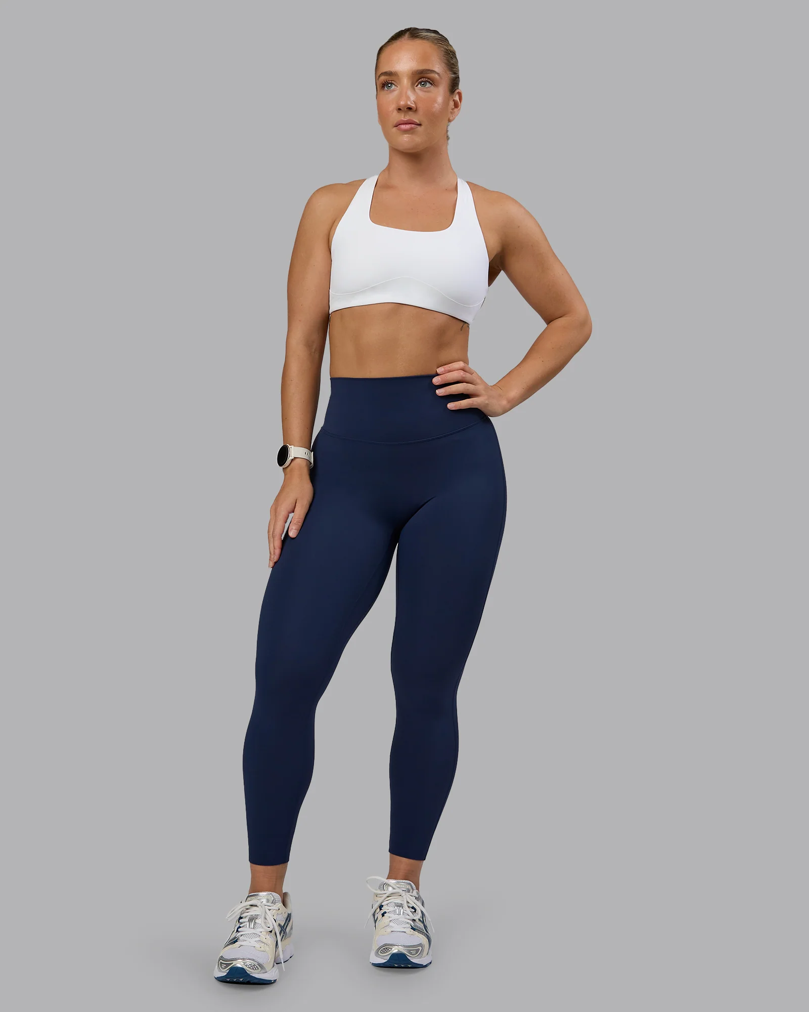 923-elixir-ultra-high-rise-7-8-legging-future-navy-10.webp Elixir Ultra High-Rise 7/8 Legging - Future Navy