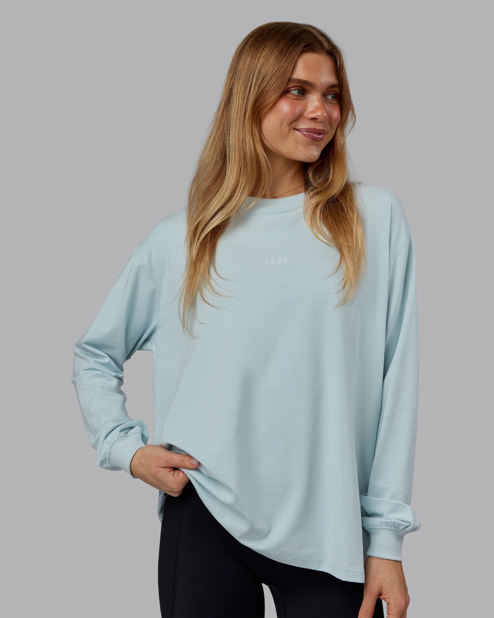 9282-go-to-long-sleeve-flxcotton-oversized-tee-skyride-white-2.webp Go-To Long Sleeve FLXCotton Oversized Tee - Skyride-White