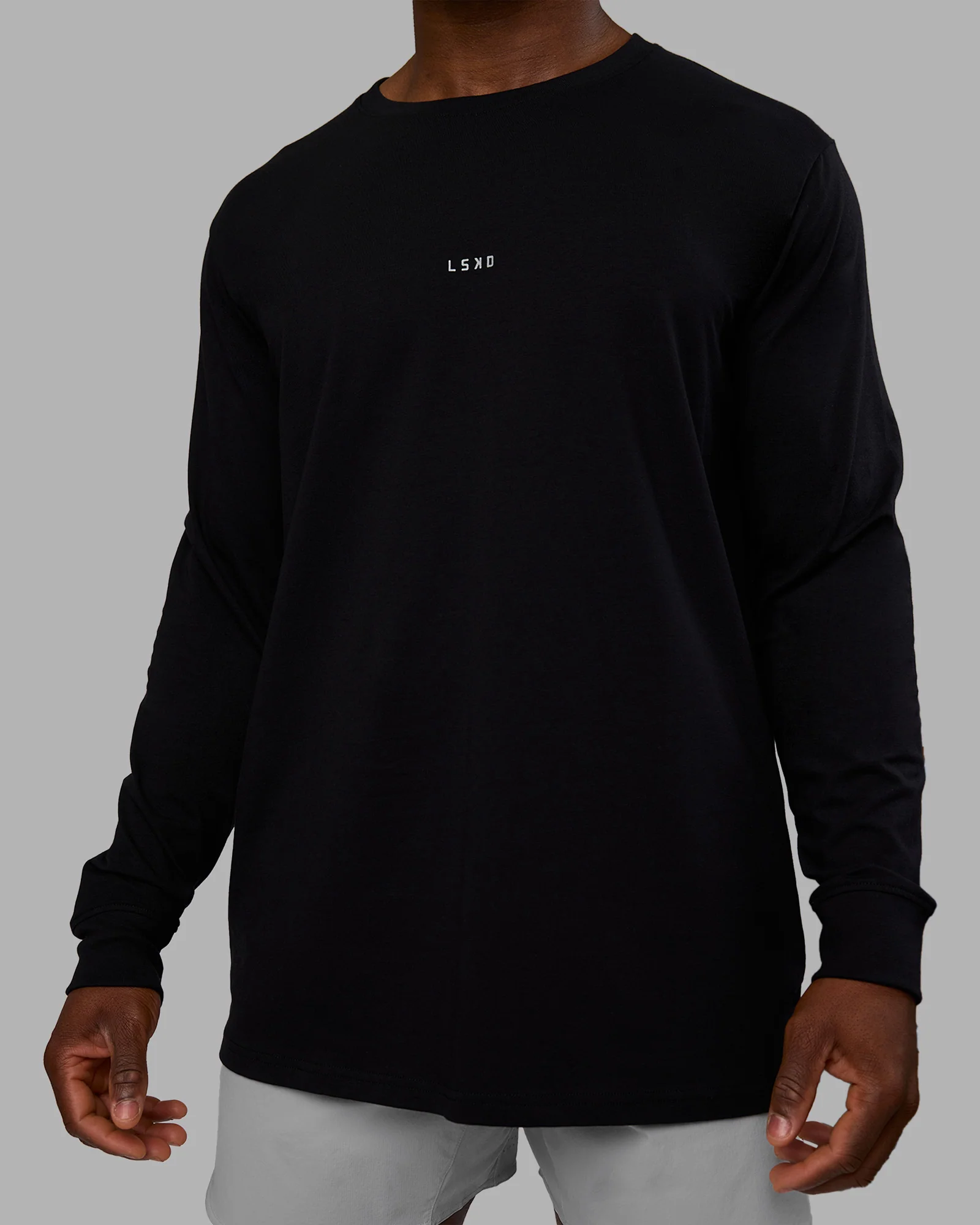 9309-base-flxcotton-long-sleeve-tee-black-5.webp Base FLXCotton Long Sleeve Tee - Black