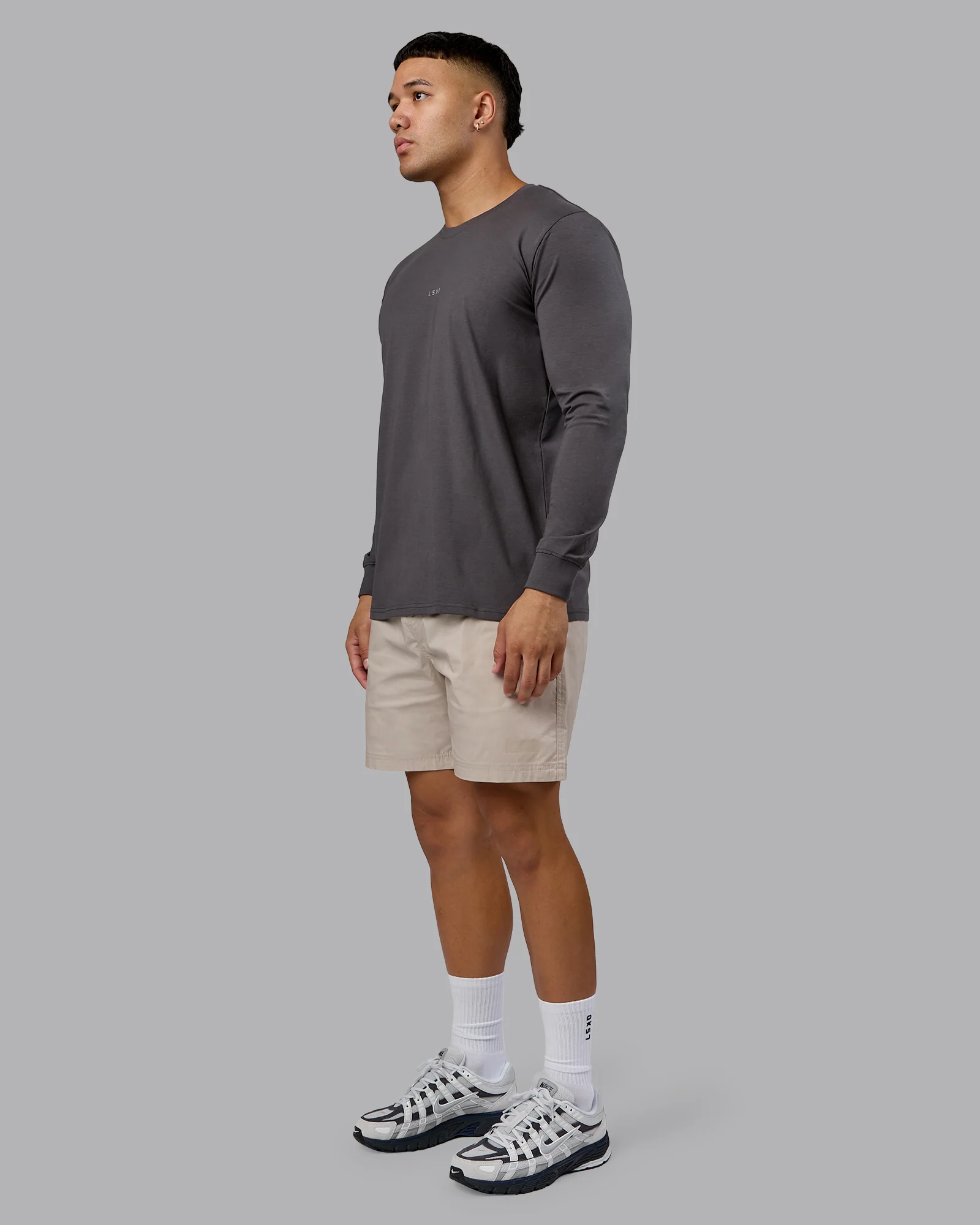 9317-base-flxcotton-long-sleeve-tee-dark-storm-4.webp Base FLXCotton Long Sleeve Tee - Dark Storm