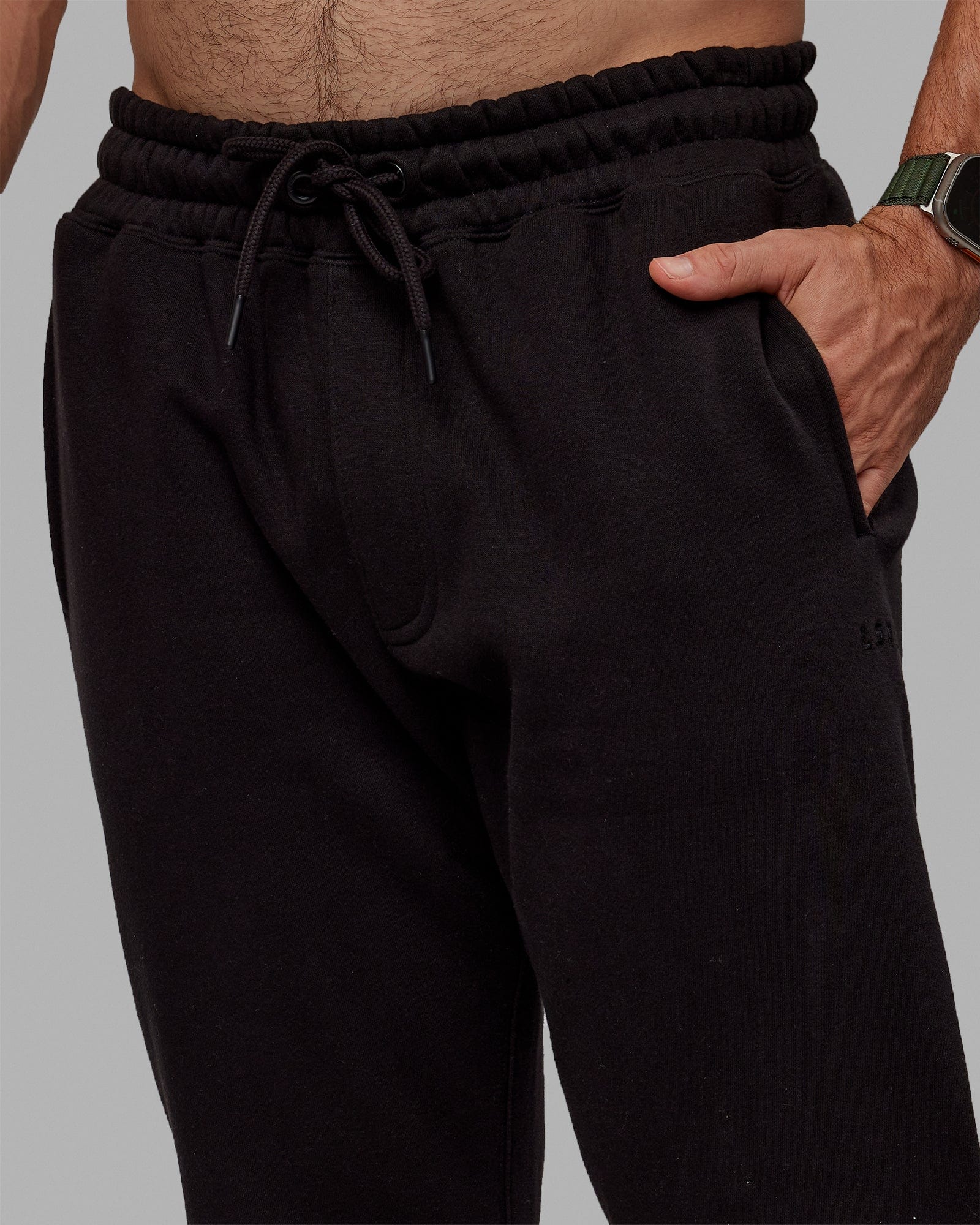 MVP Cuffed Track Pant - Black
