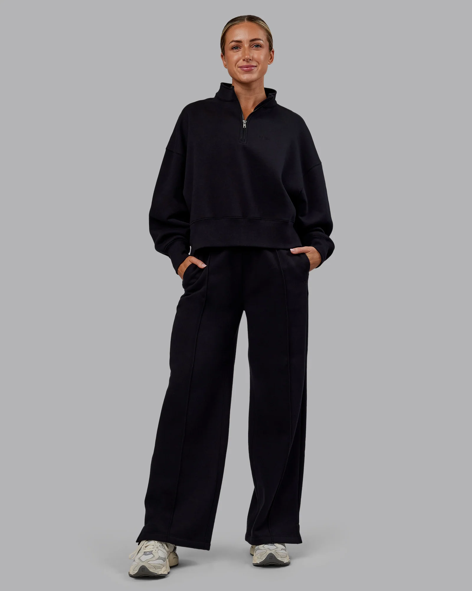 MVP 1/2 Zip Oversized Sweater - Black