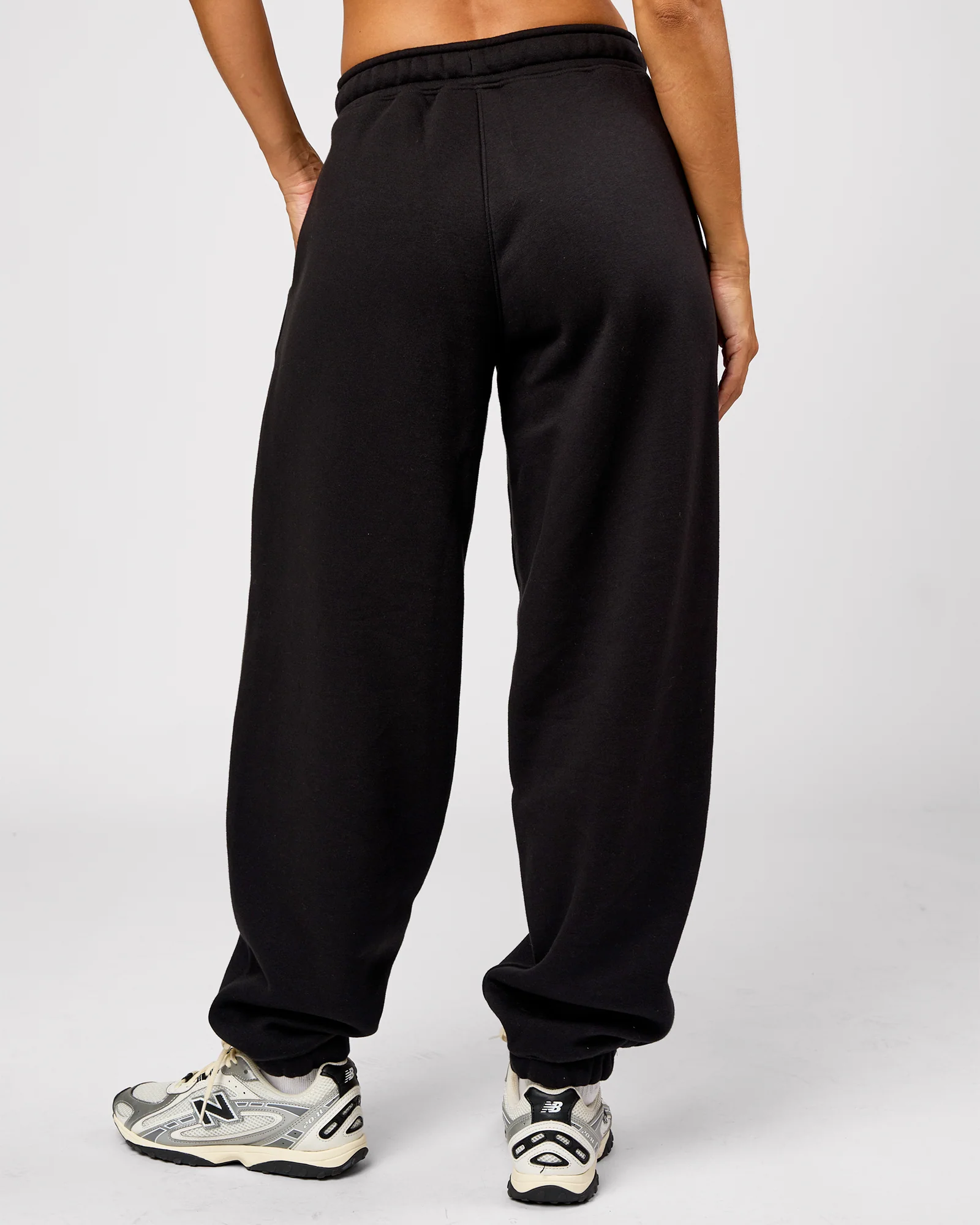 Go-To Oversized Track Pant - Black