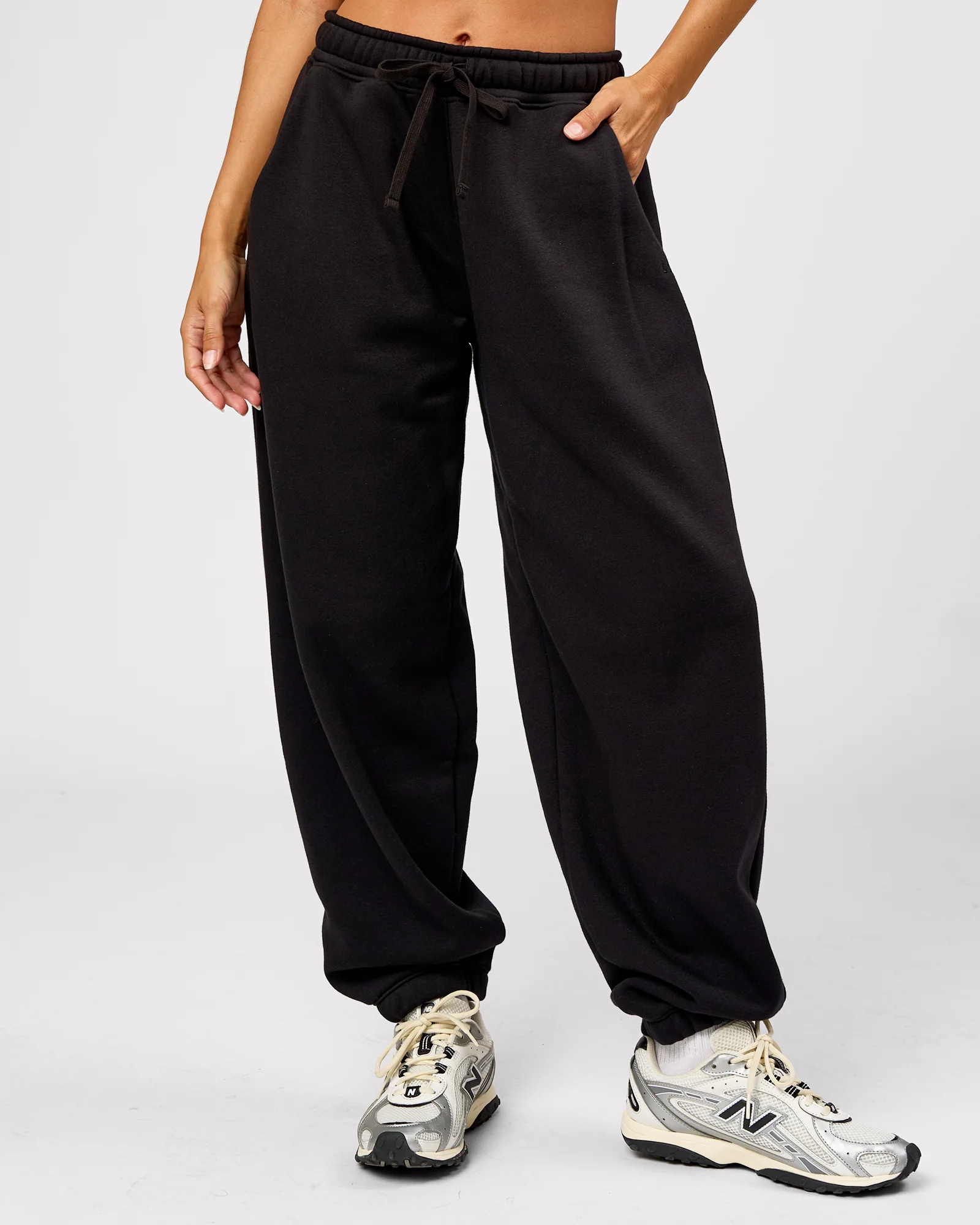 Go-To Oversized Track Pant - Black