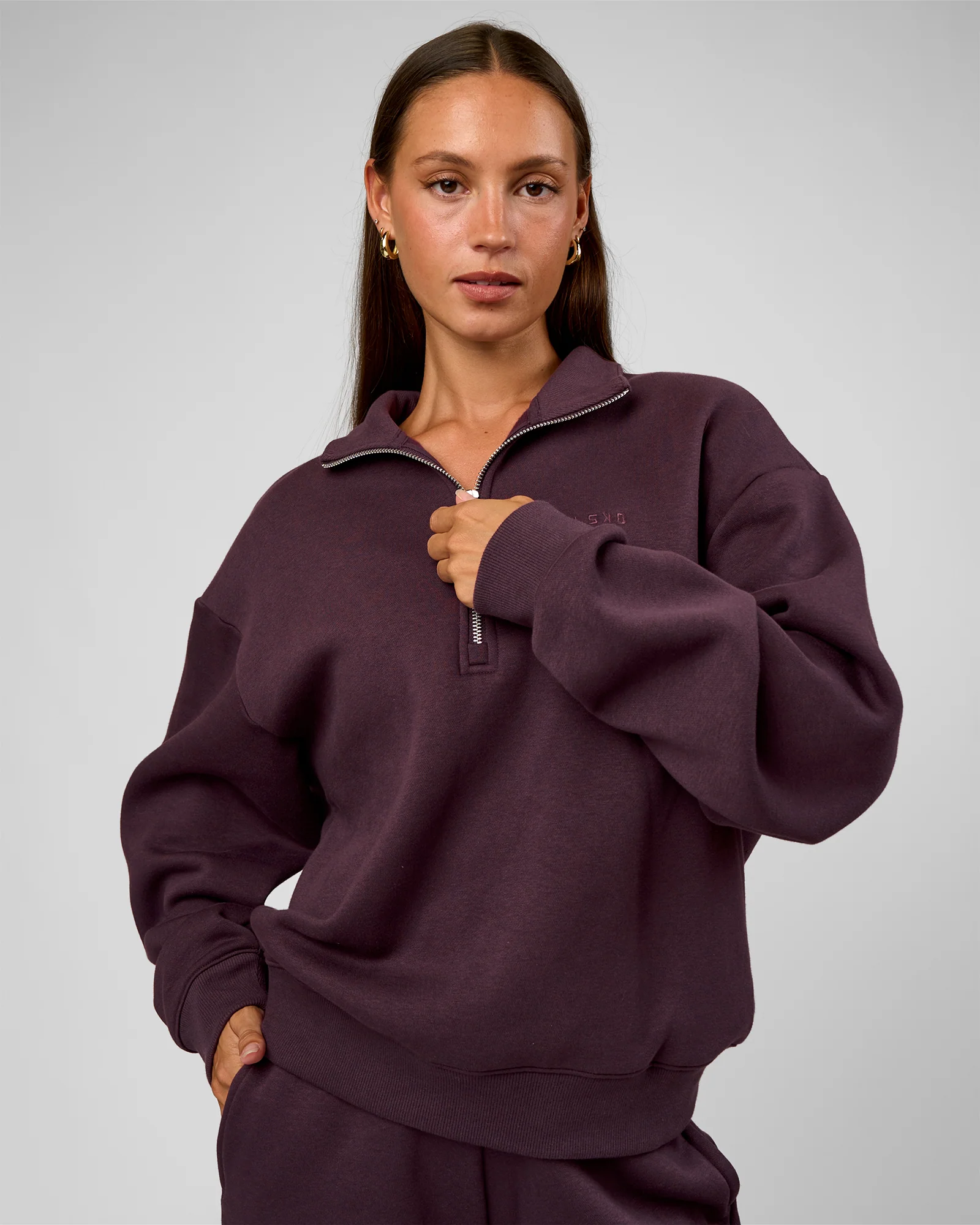 Go-To Oversized Quarter Zip Sweater - Midnight Plum