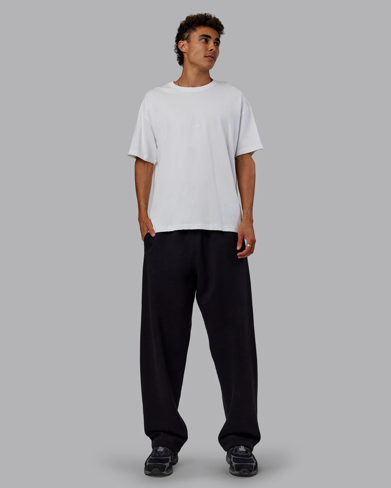 9432-mvp-straight-leg-pant-black-2.webp MVP Straight Leg Pant - Black