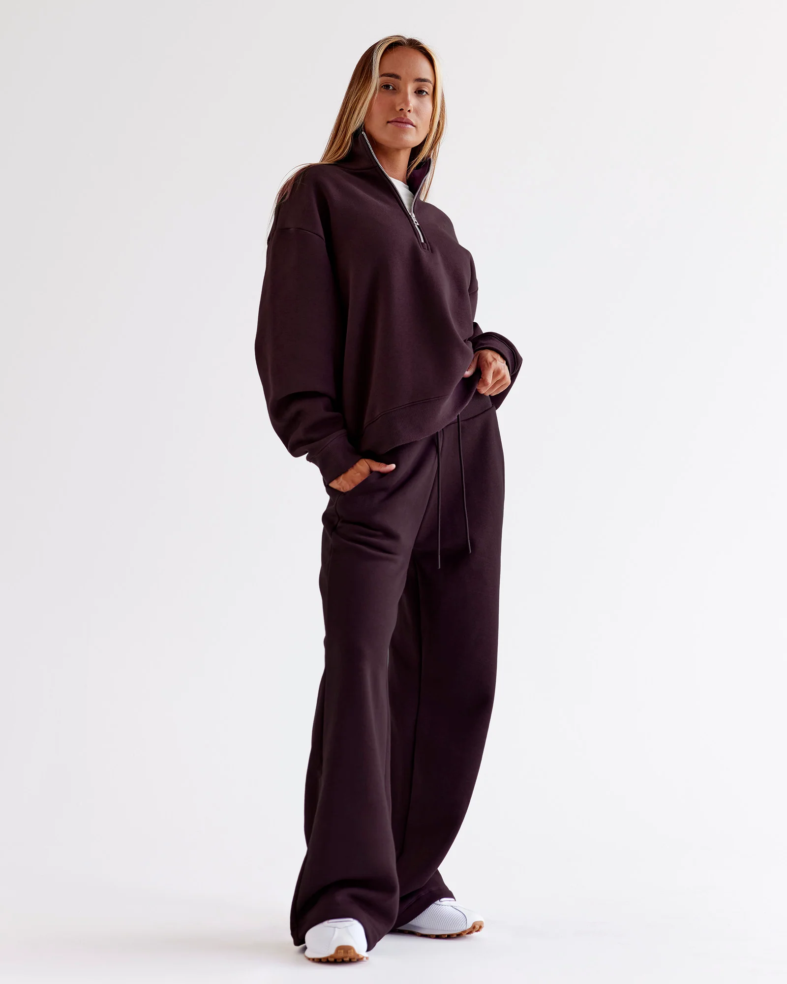 9476-go-to-wide-leg-track-pant-midnight-plum-2.webp Go-To Wide Leg Track Pant - Midnight Plum