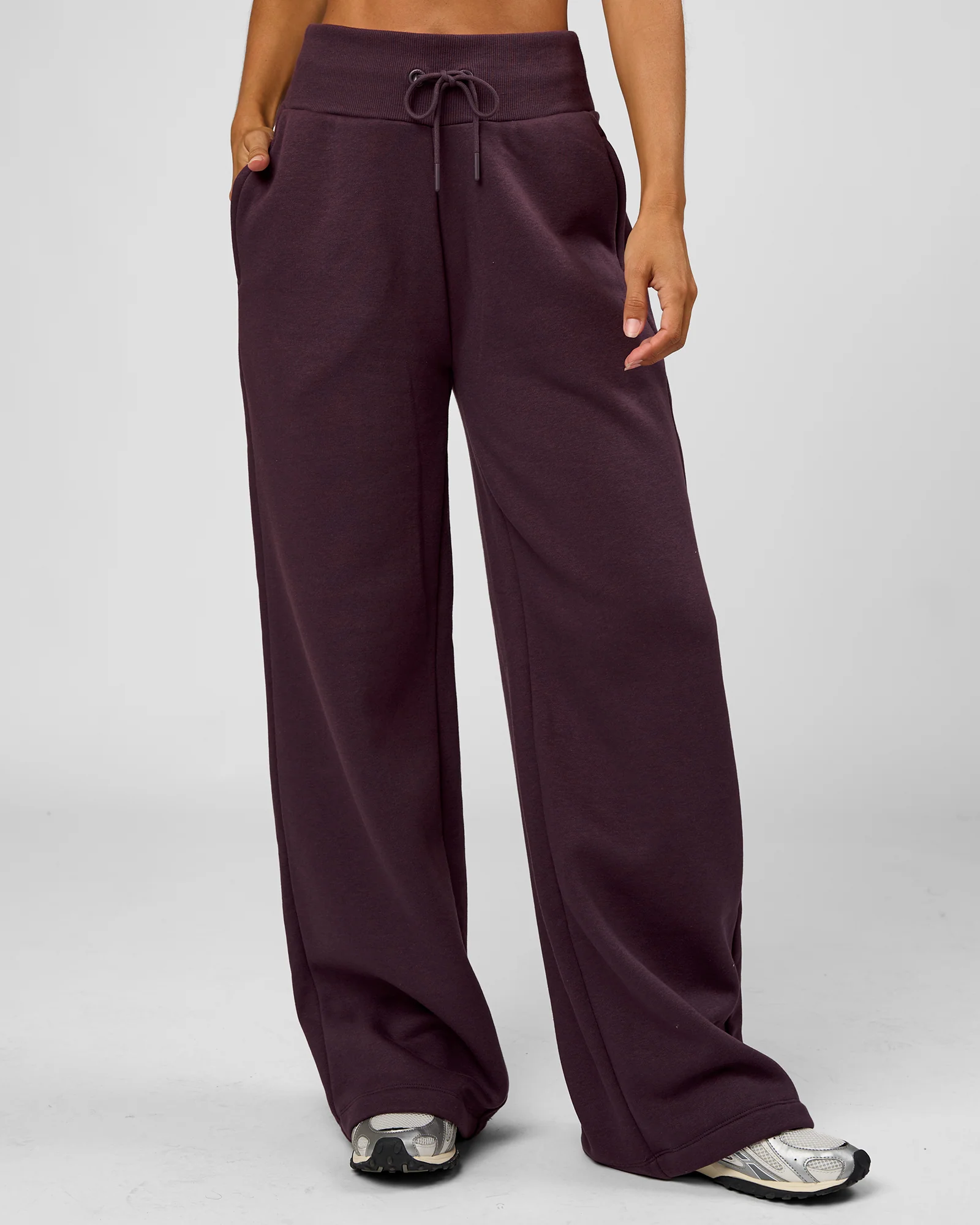 9476-go-to-wide-leg-track-pant-midnight-plum-7.webp Go-To Wide Leg Track Pant - Midnight Plum