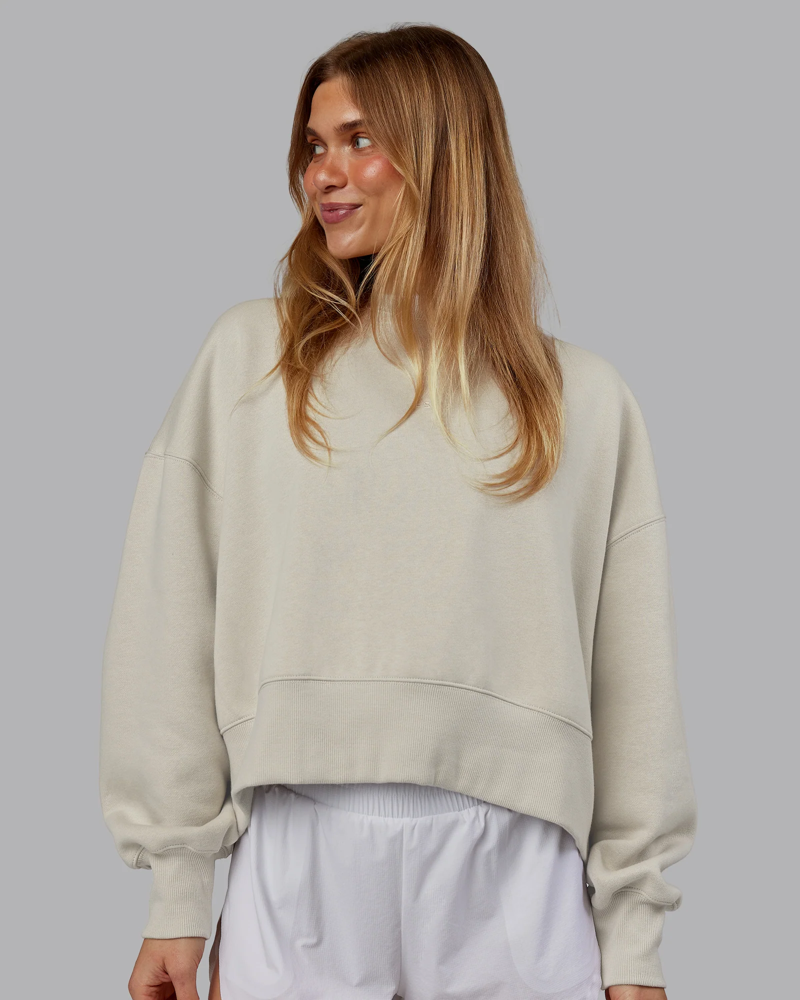 9485-mvp-oversized-sweater-shale-beige-1.webp MVP Oversized Sweater - Shale Beige