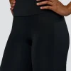 950-rep-street-script-ultra-high-rise-7-8-legging-pockets-black-white-6.webp Rep Street Script Ultra High-Rise 7/8 Legging Pockets - Black-White
