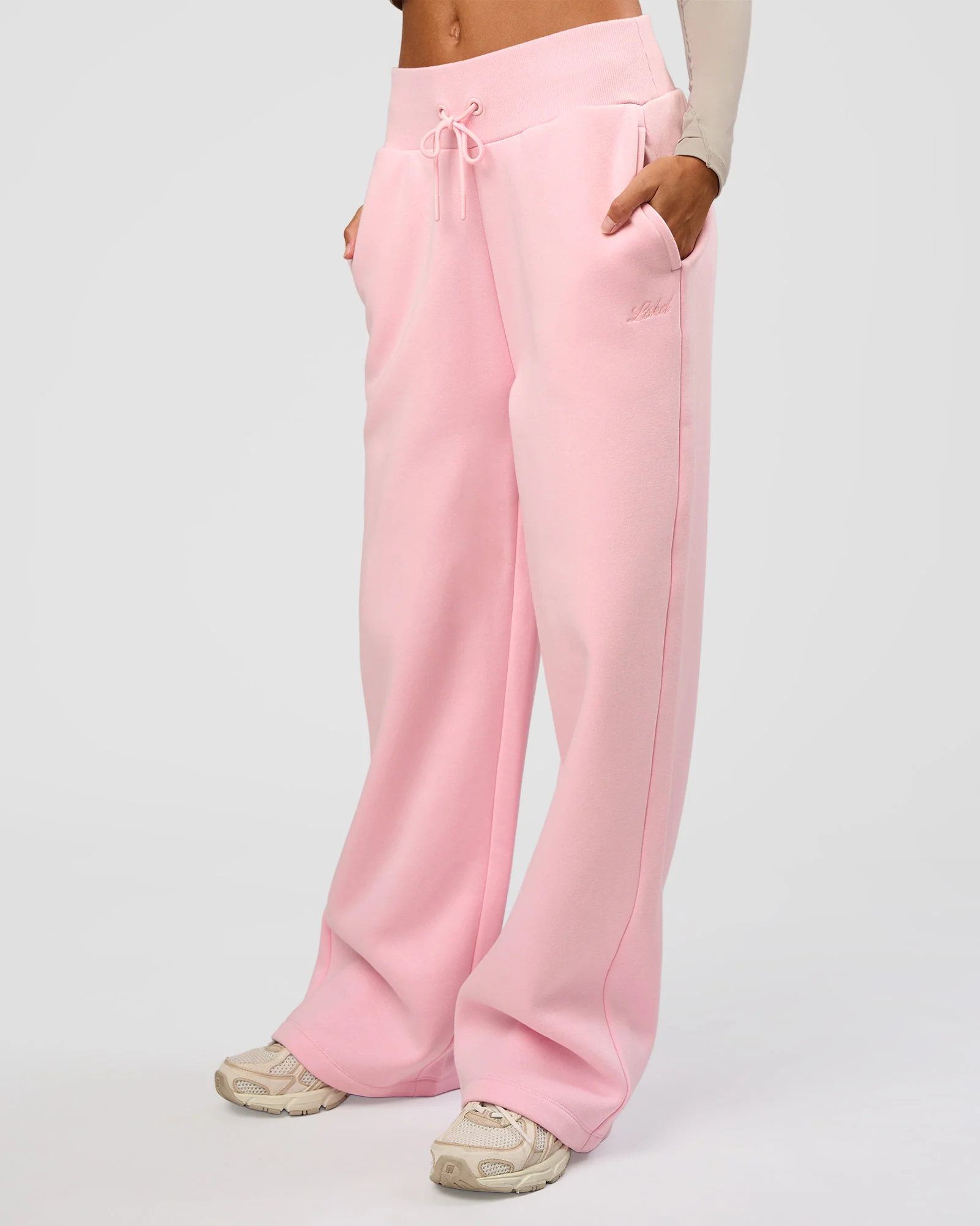 9503-go-to-script-wide-leg-track-pant-marshmallow-8.webp Go-To Script Wide Leg Track Pant - Marshmallow