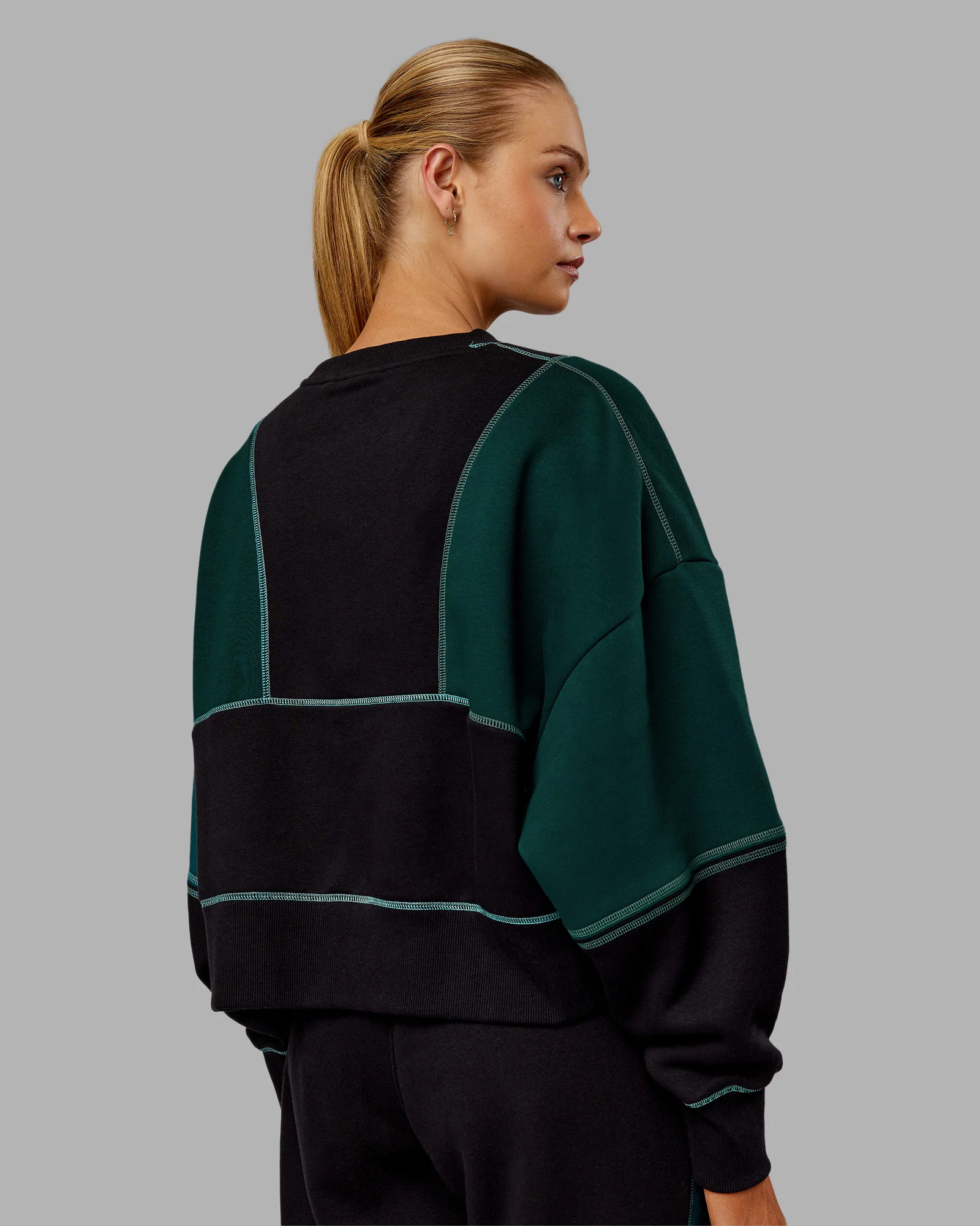 9529-stitch-up-oversized-fleece-sweater-black-dark-moss-4.webp Stitch Up Oversized Fleece Sweater - Black-Dark Moss