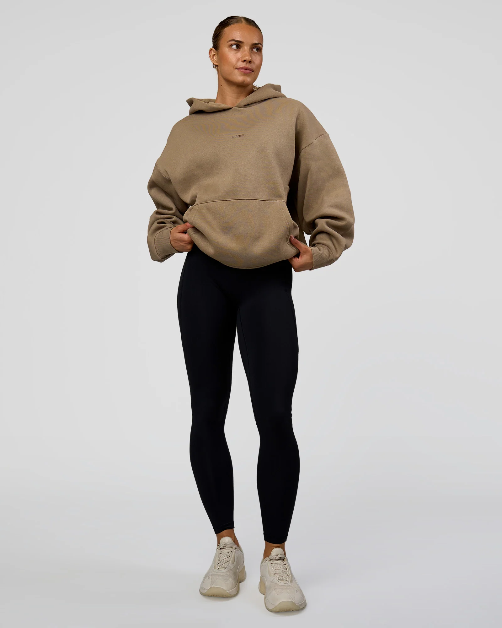 9577-base-oversized-hoodie-taupe-ash-10.webp Base Oversized Hoodie - Taupe Ash