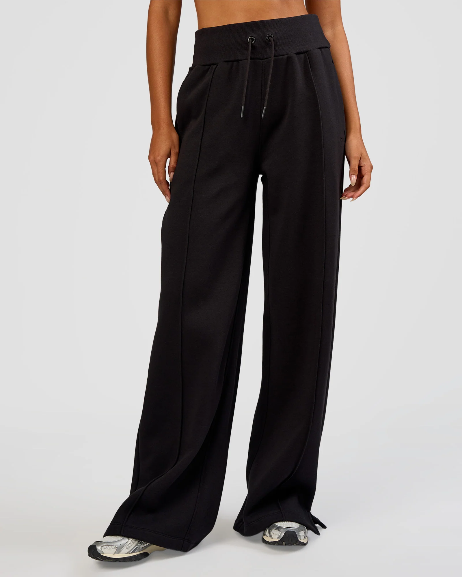 9621-black-2xs-black-2xs-variation-1.webp MVP Wide Leg Tall Track Pant - Black