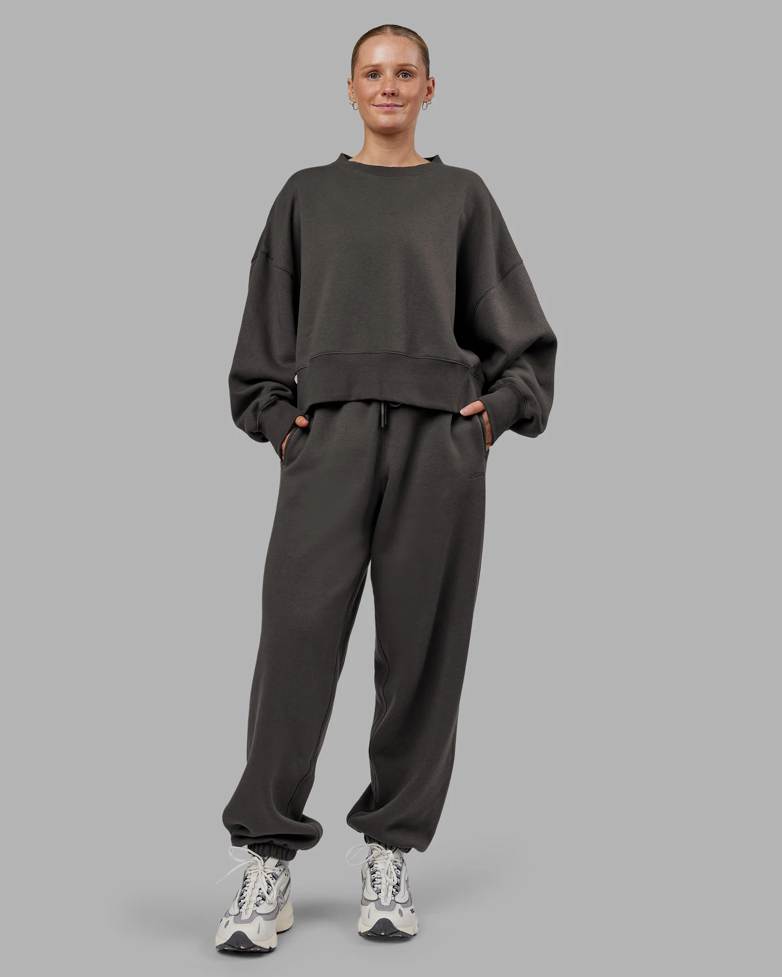 9638-mvp-oversized-slouchy-fit-track-pant-dark-storm-5.webp MVP Oversized Slouchy Fit Track Pant - Dark Storm