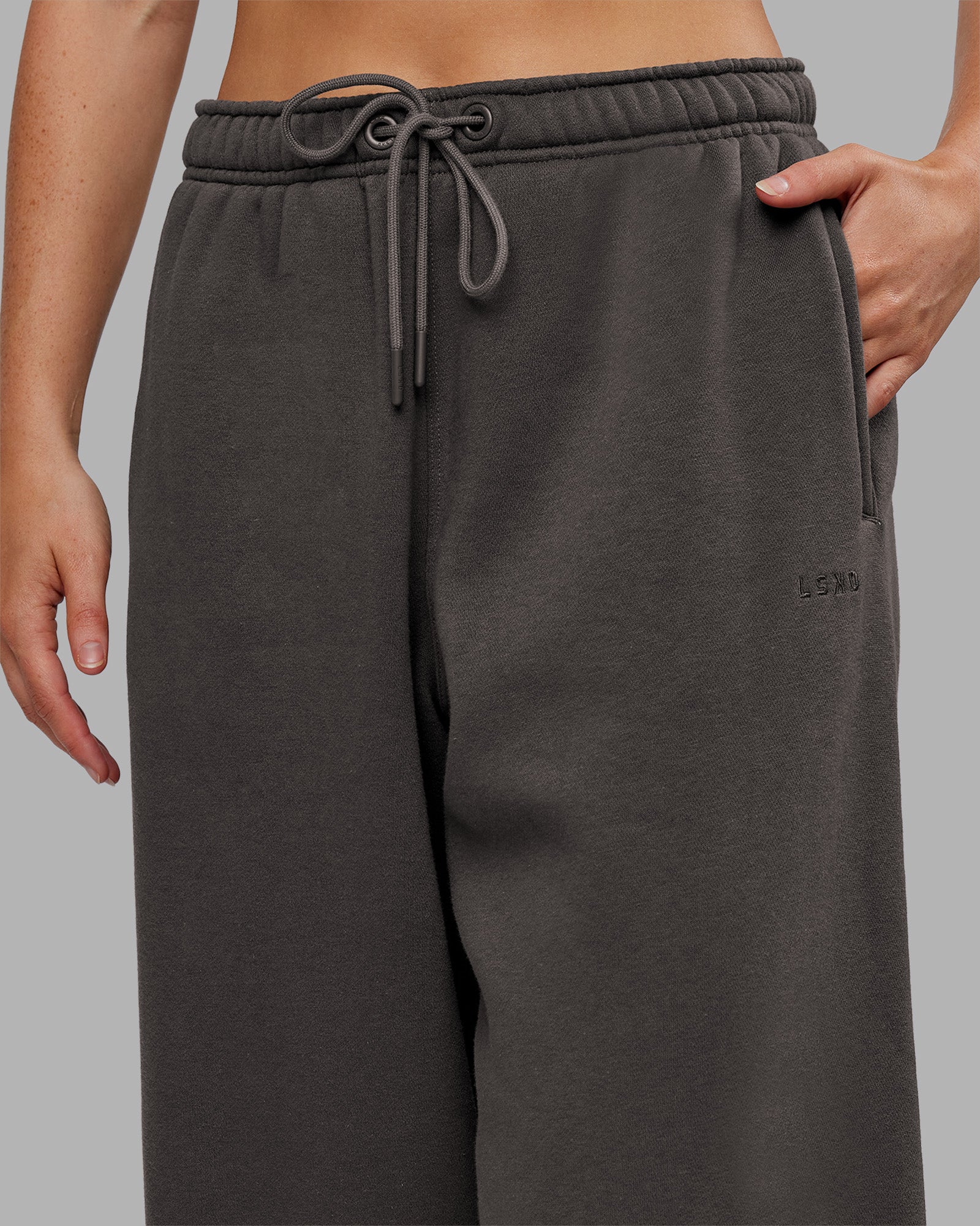9638-mvp-oversized-slouchy-fit-track-pant-dark-storm-6.jpg MVP Oversized Slouchy Fit Track Pant - Dark Storm