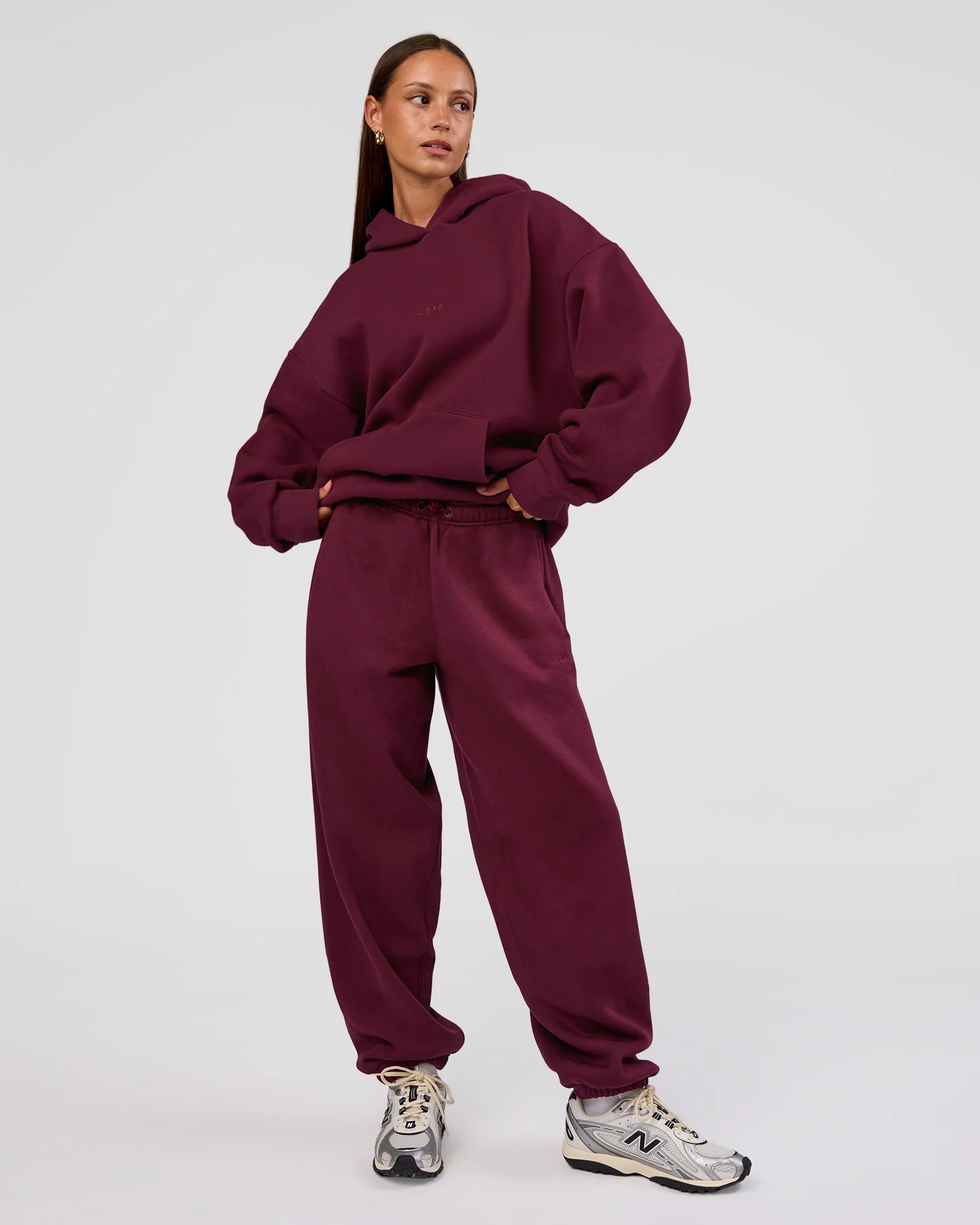 9716-mvp-oversized-hoodie-cherry-lacquer-3.webp MVP Oversized Hoodie - Cherry Lacquer
